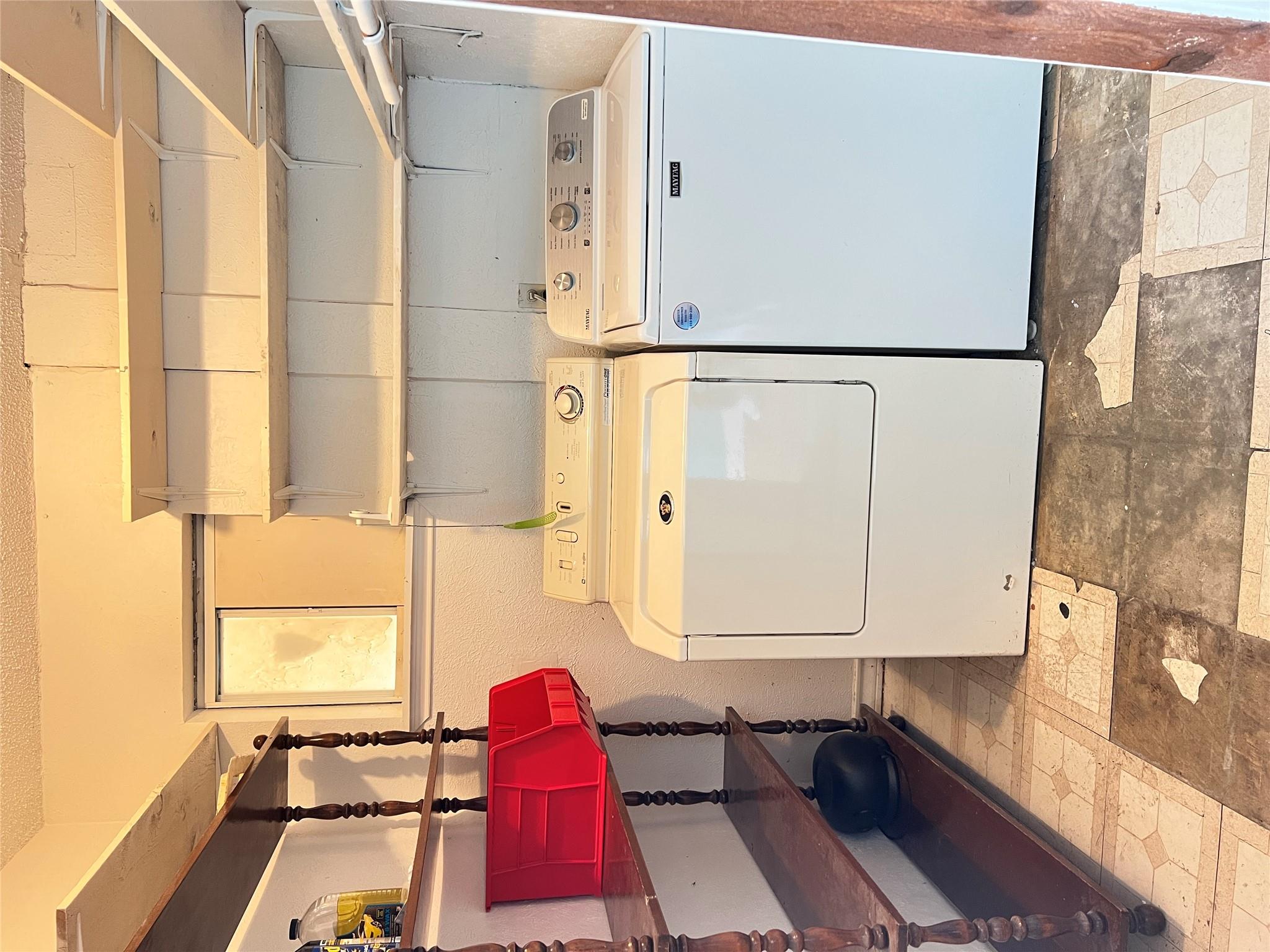 2012 Maxwell Ln, Austin, TX 78741