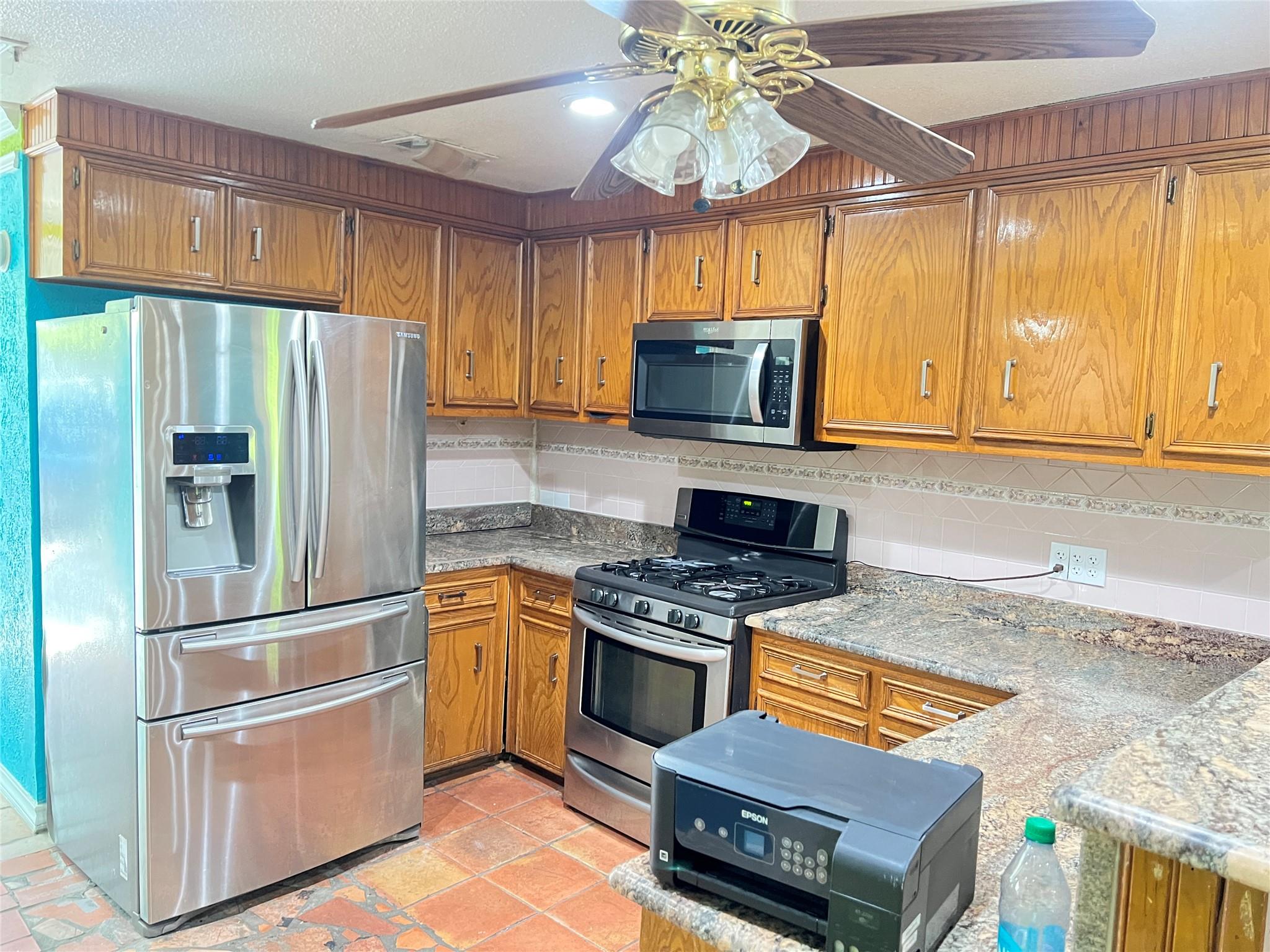 2012 Maxwell Ln, Austin, TX 78741