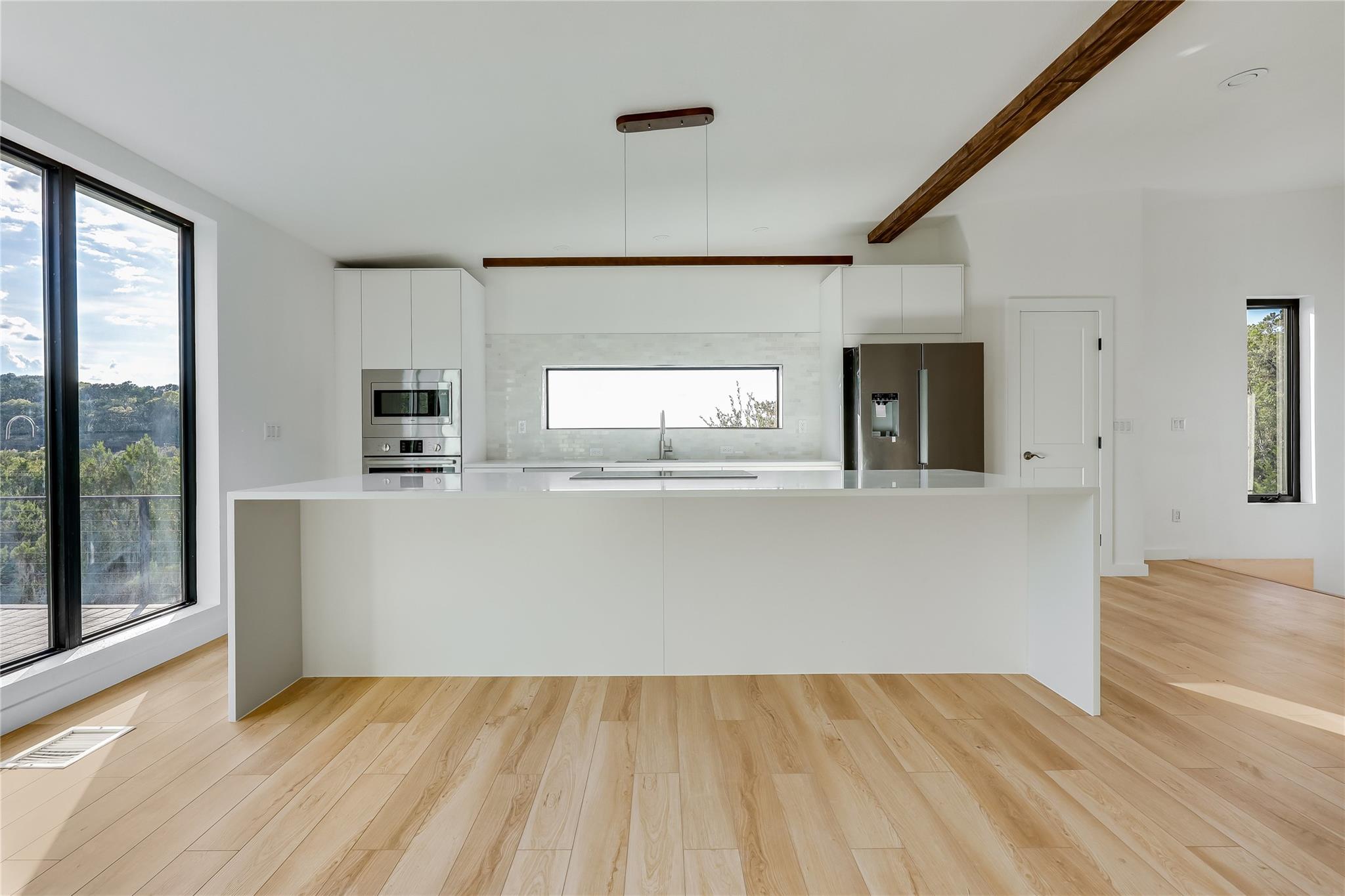 20905 Deede Dr, Lago Vista, TX 78645