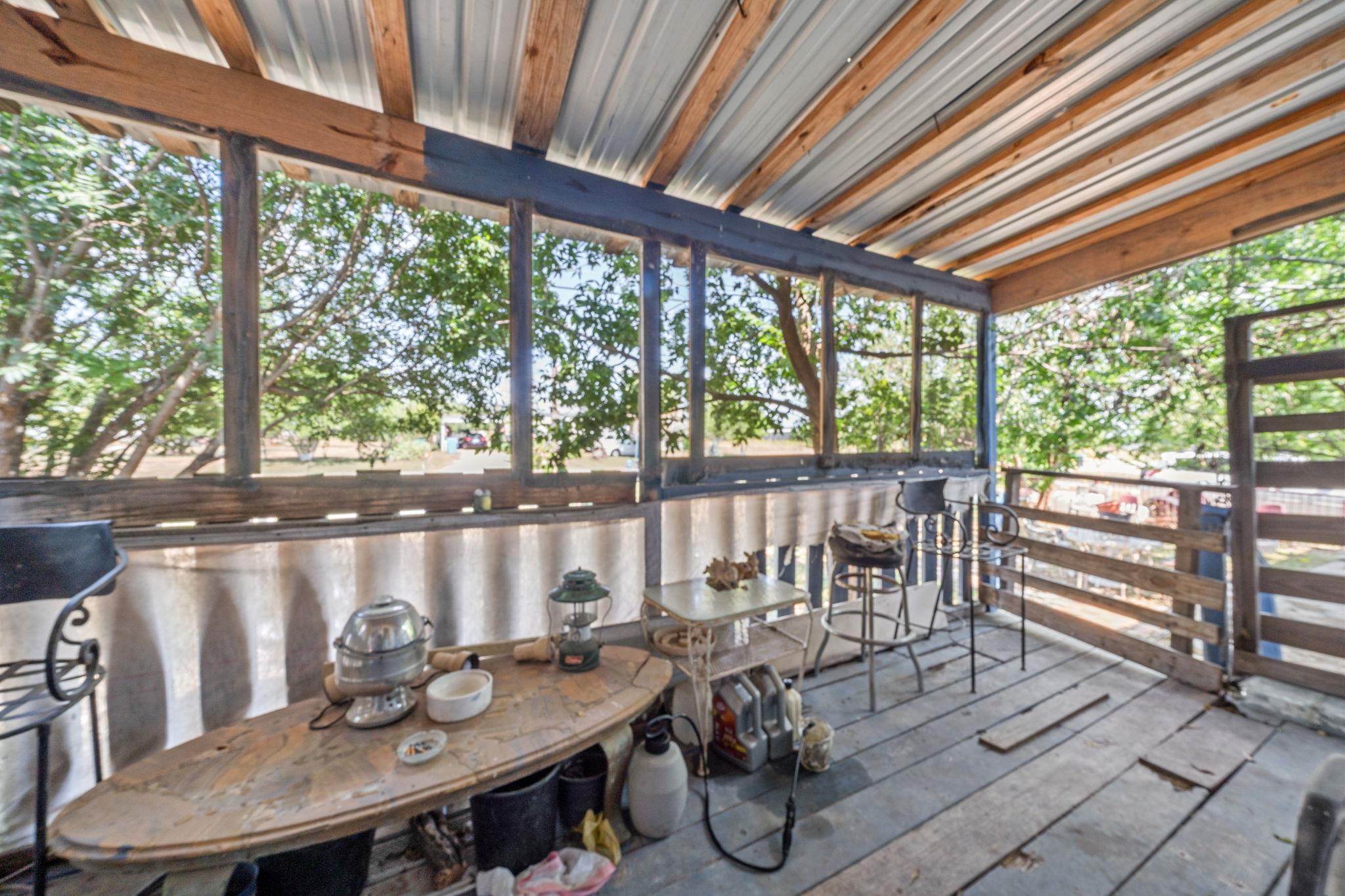 104 Dustins Dr, Kyle, TX 78640