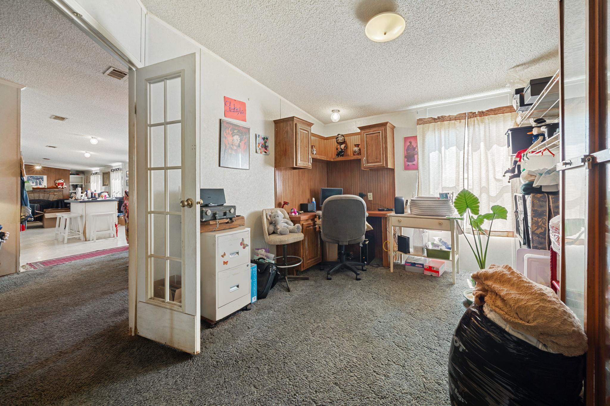 104 Dustins Dr, Kyle, TX 78640