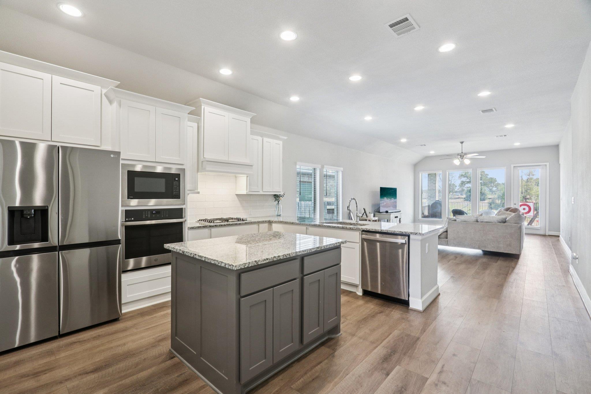 131 Ironbark Bnd, Bastrop, TX 78602