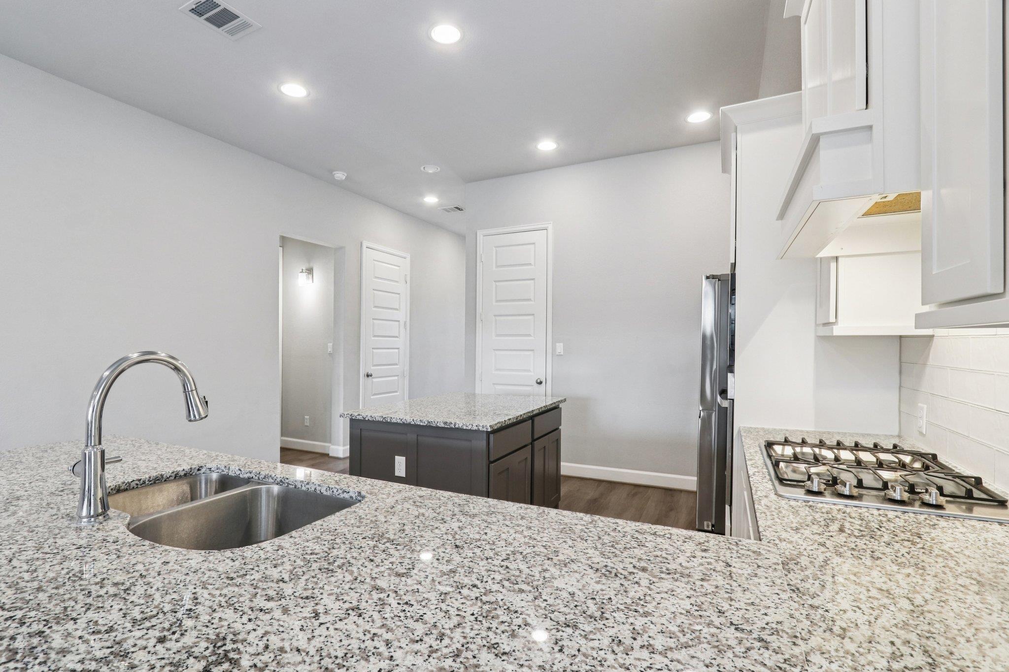 131 Ironbark Bnd, Bastrop, TX 78602