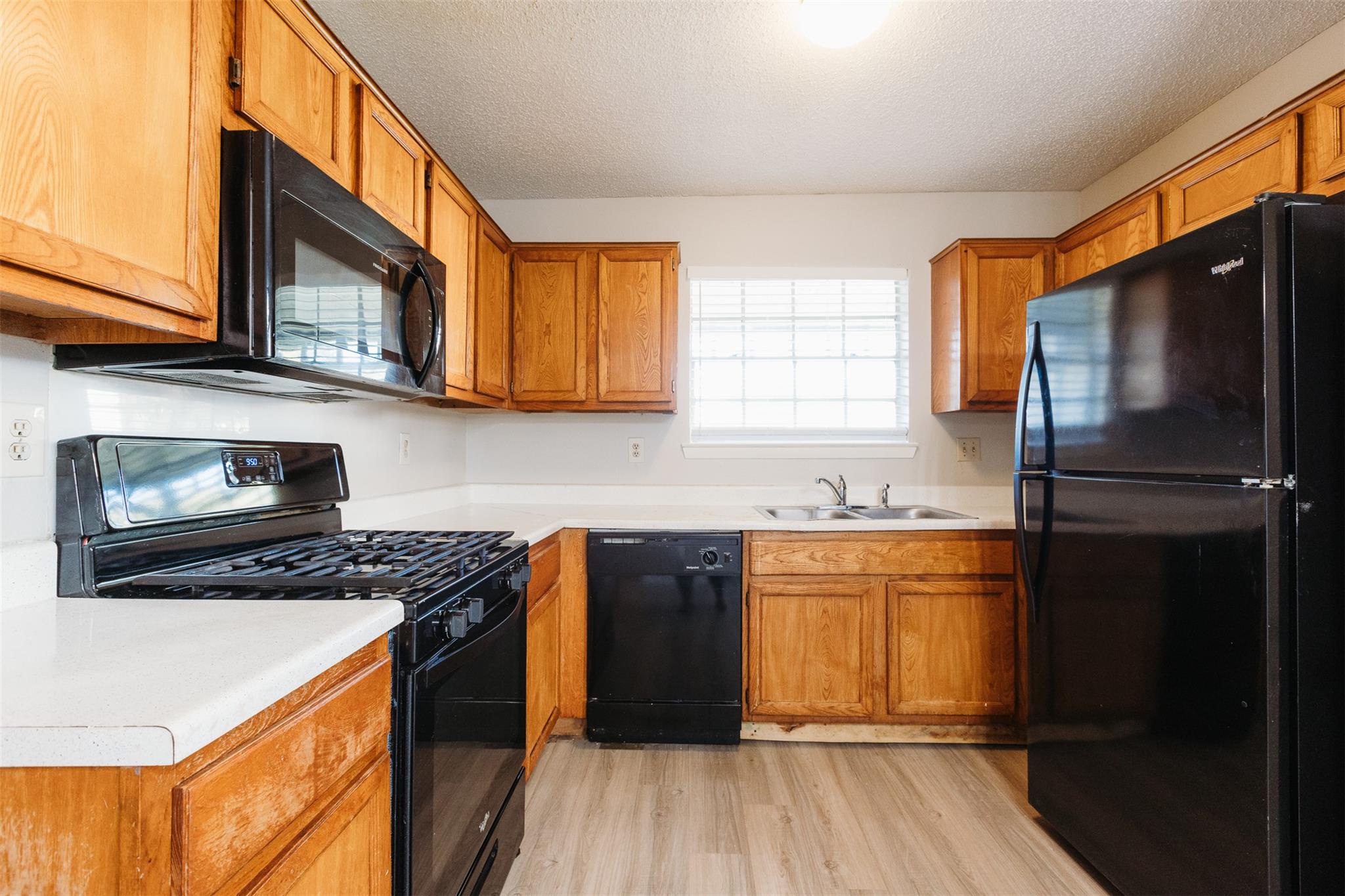 12311 Patron Dr # B, Austin, TX 78758