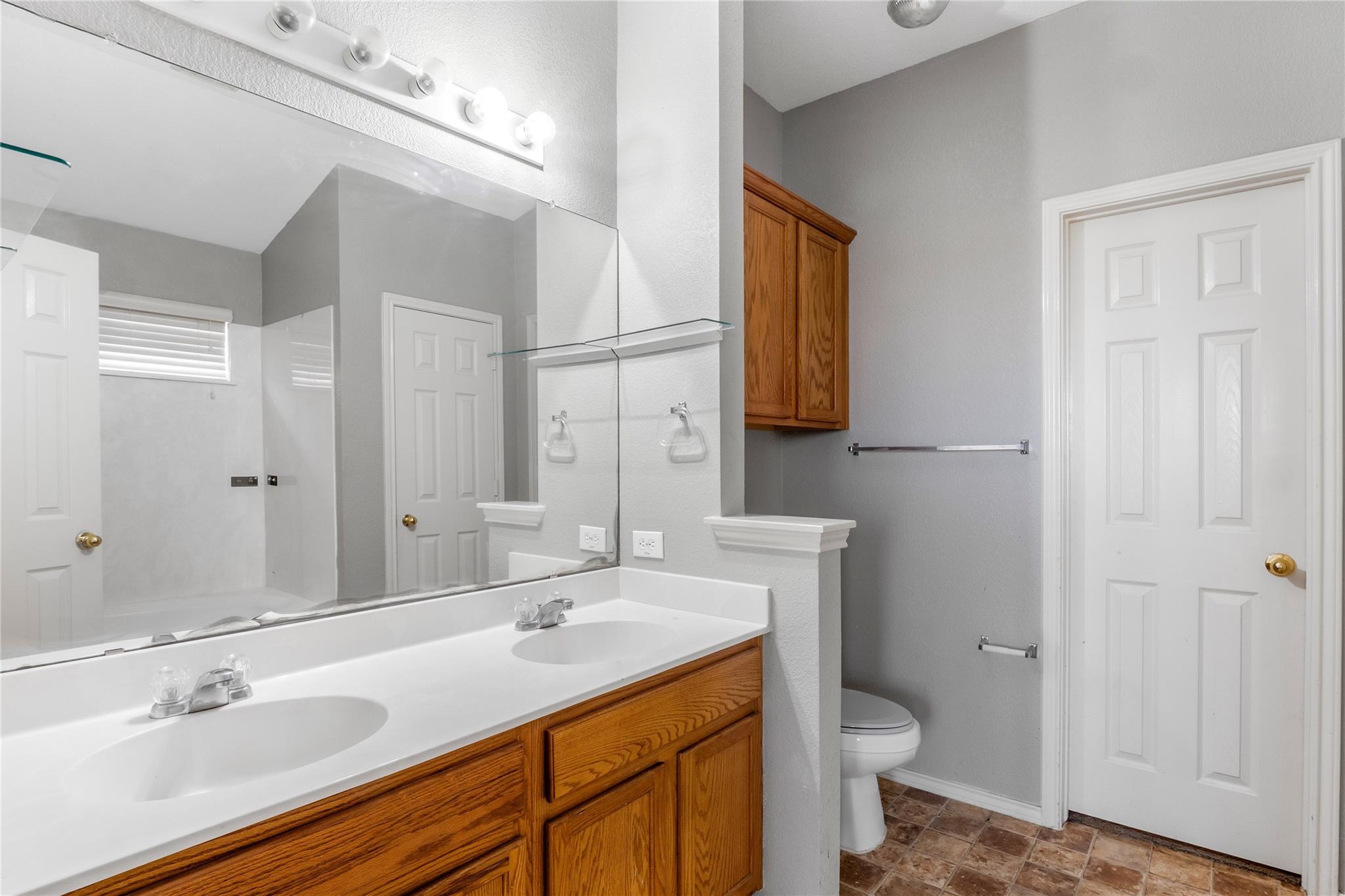 1103 Whitley Dr, Leander, TX 78641