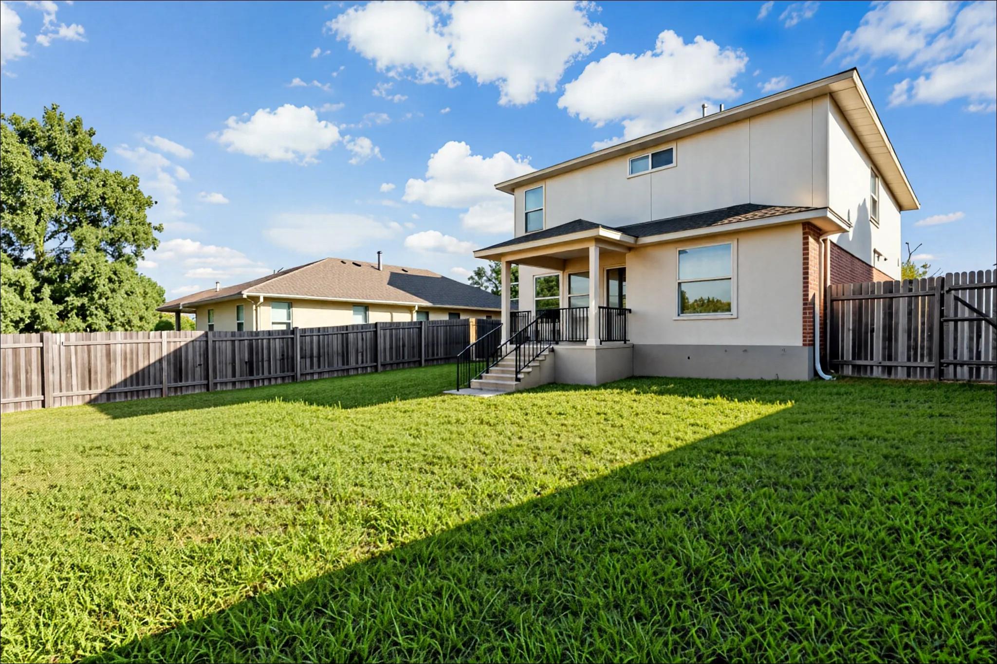 1103 Whitley Dr, Leander, TX 78641