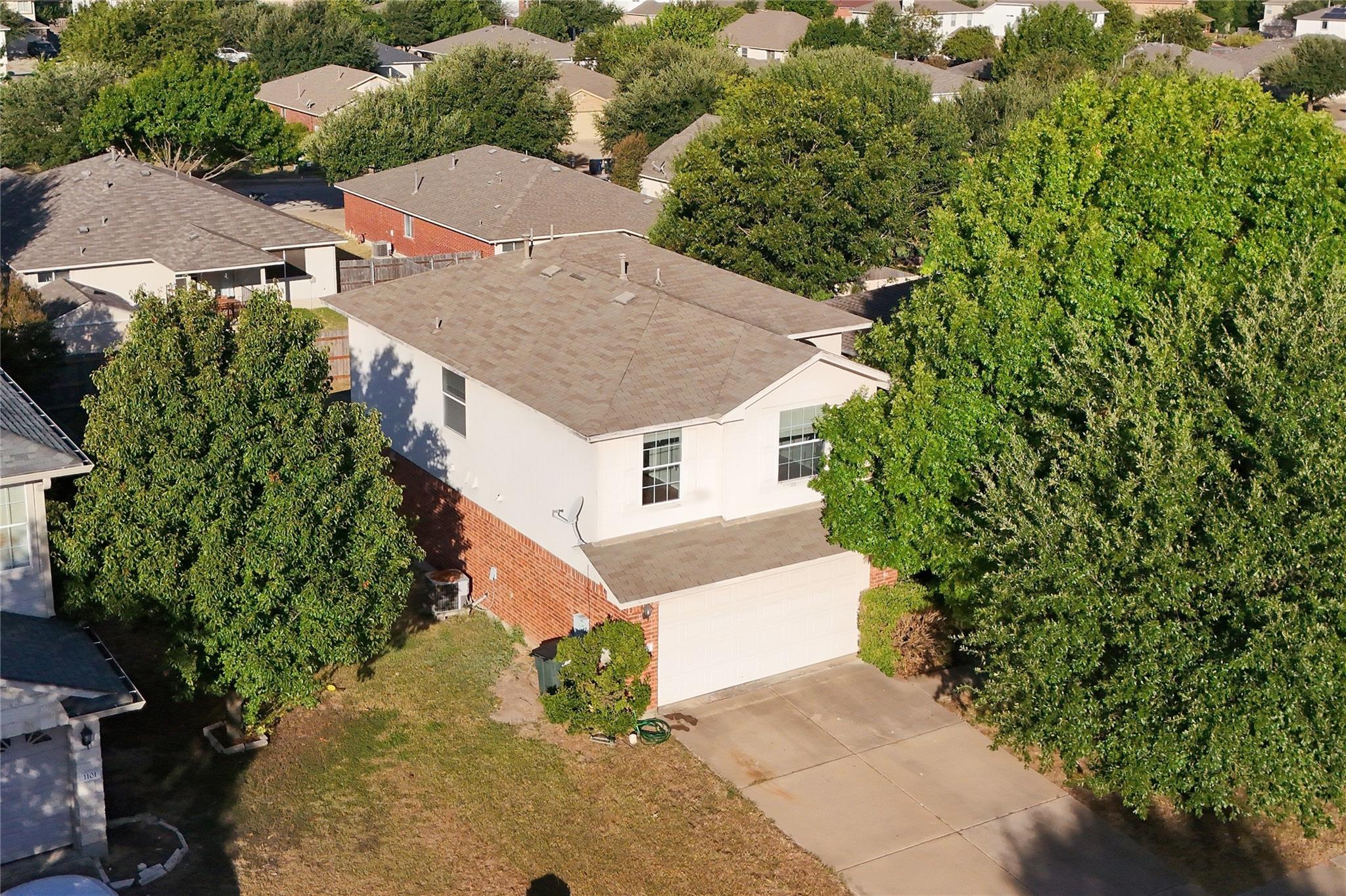 1103 Whitley Dr, Leander, TX 78641