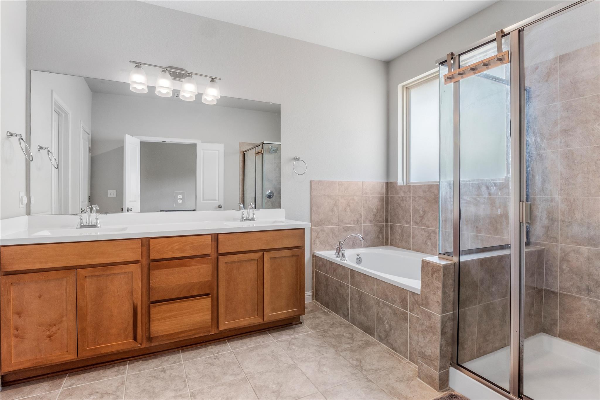 8307 Dampton Ln, Austin, TX 78744