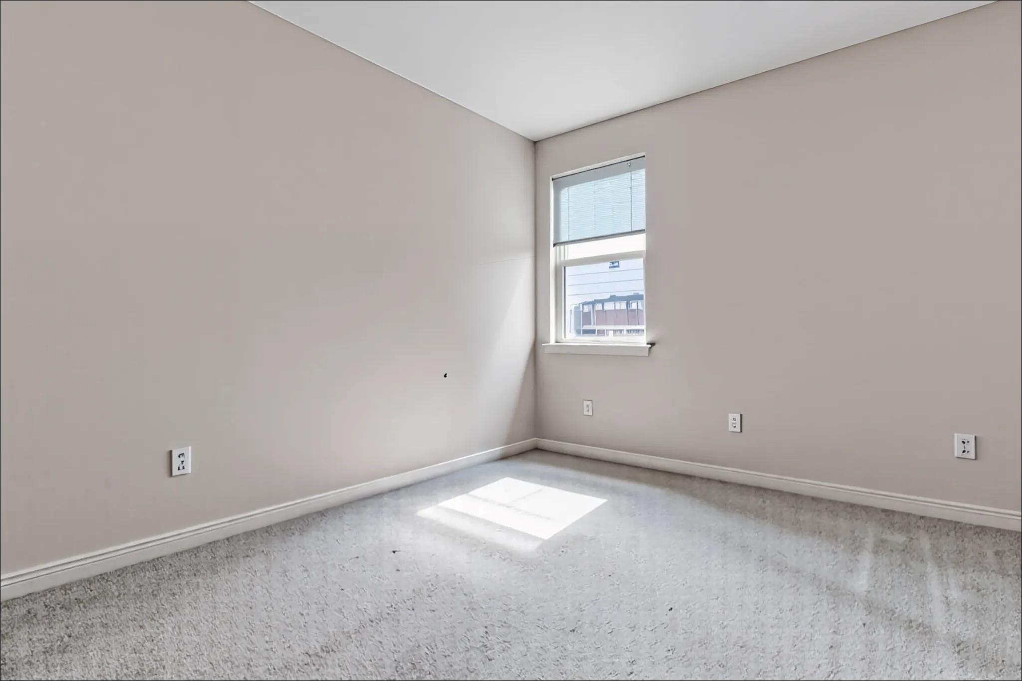 8307 Dampton Ln, Austin, TX 78744