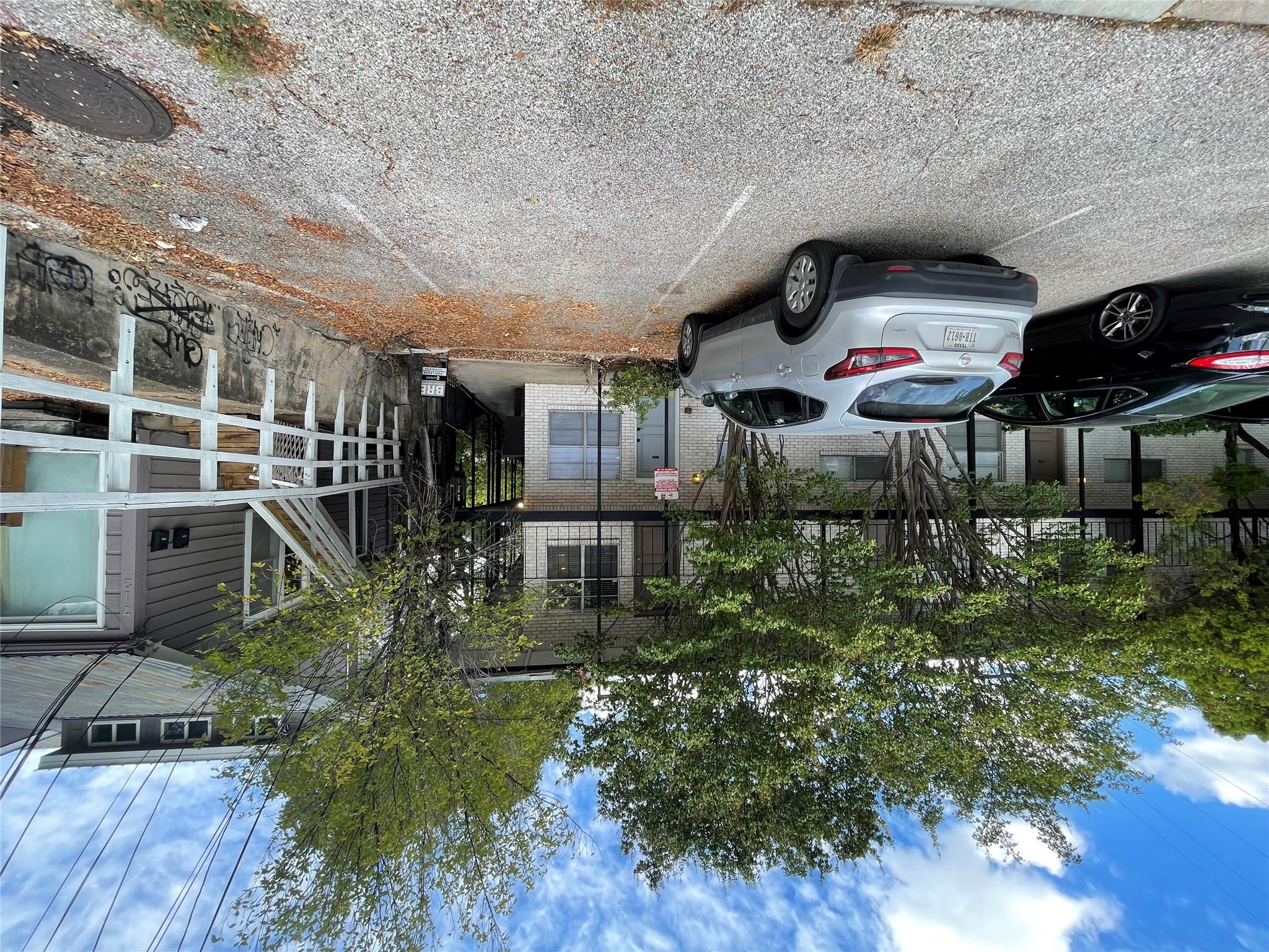 710 E Dean Keeton St # 104, Austin, TX 78705