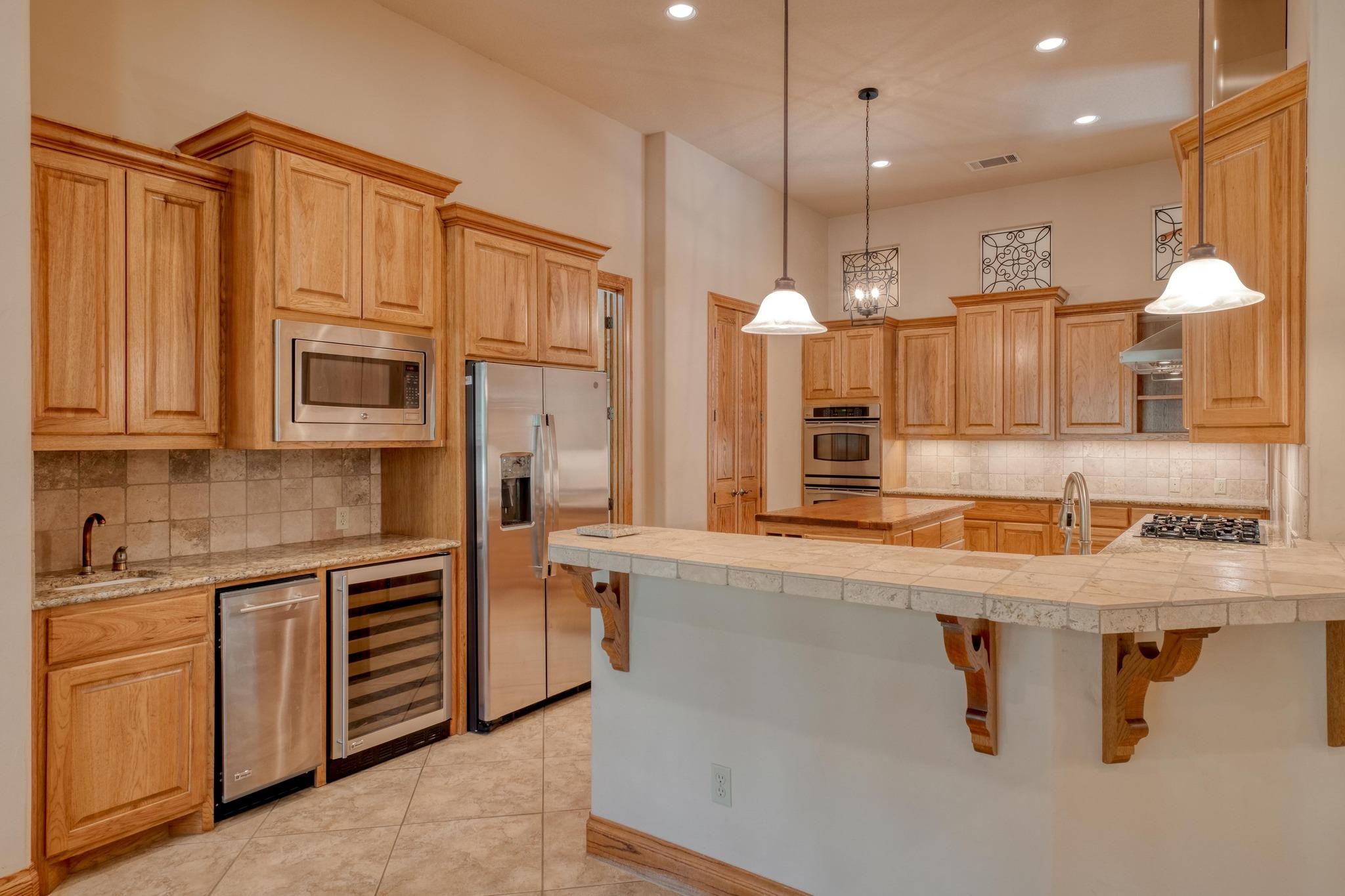 205 Flint Ridge Trl, Georgetown, TX 78628