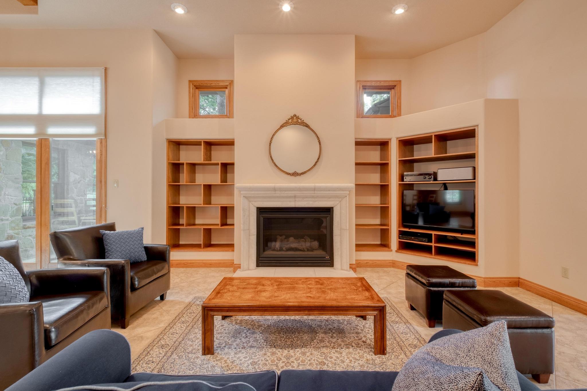 205 Flint Ridge Trl, Georgetown, TX 78628