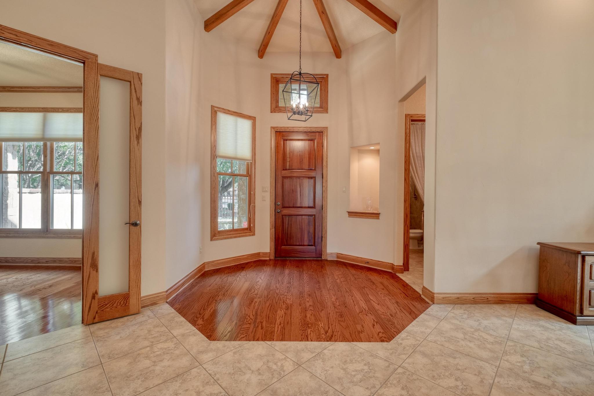 205 Flint Ridge Trl, Georgetown, TX 78628