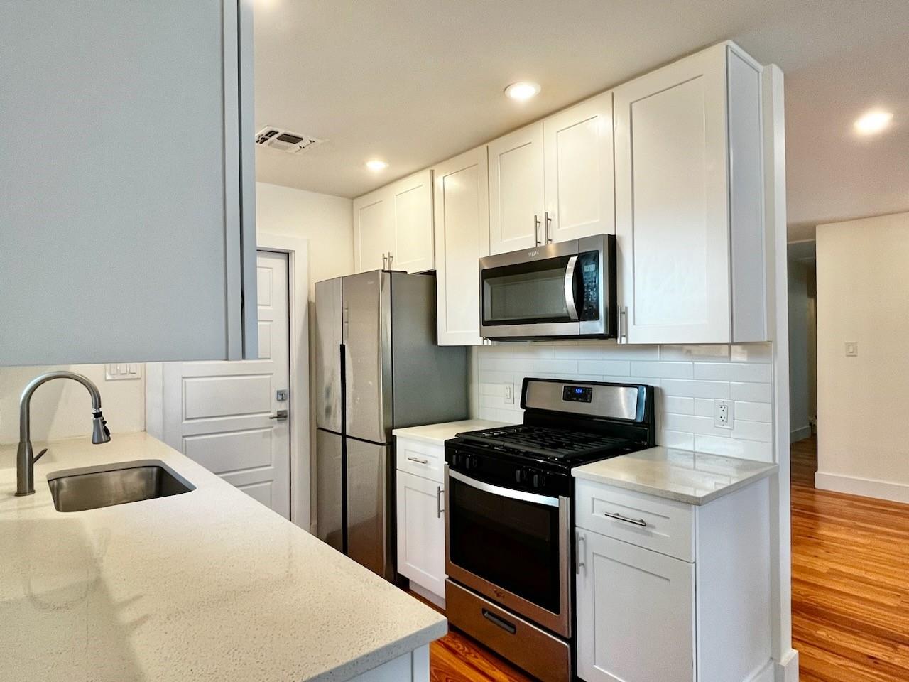 4504 W Village Ct, Austin, TX 78744