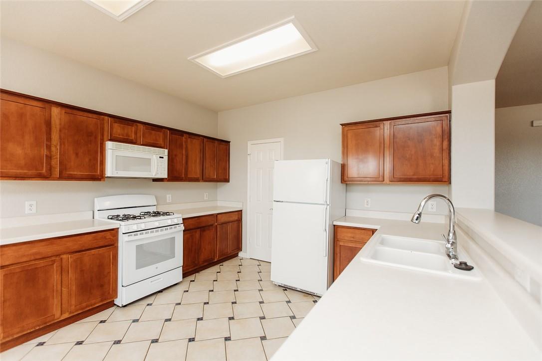 1115 Middle Brook Dr, Leander, TX 78641