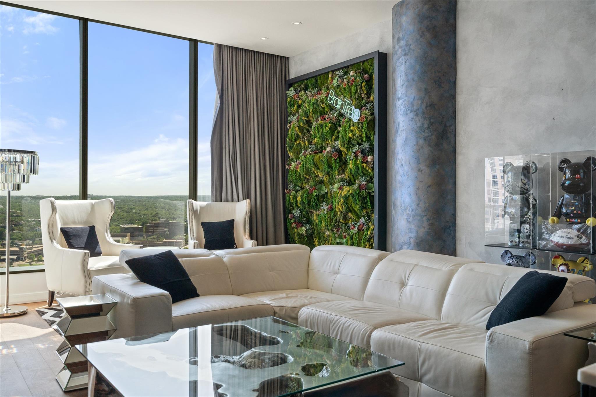 210 Lavaca St # 2203, Austin, TX 78701