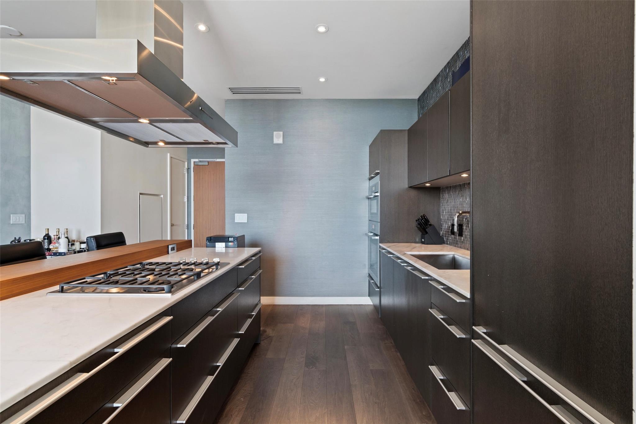 210 Lavaca St # 2203, Austin, TX 78701