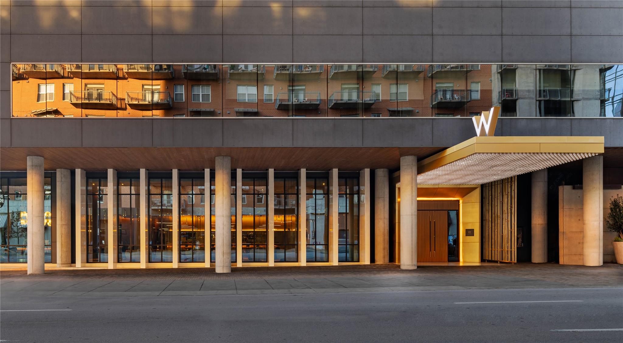 210 Lavaca St # 2203, Austin, TX 78701