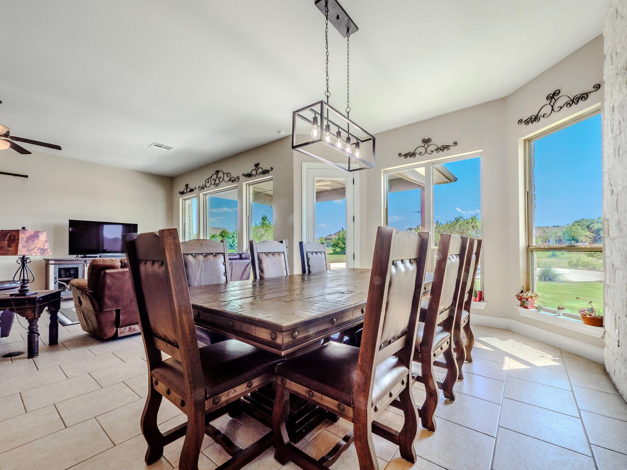 108 Buffalo Speedway, Liberty Hill, TX 78642