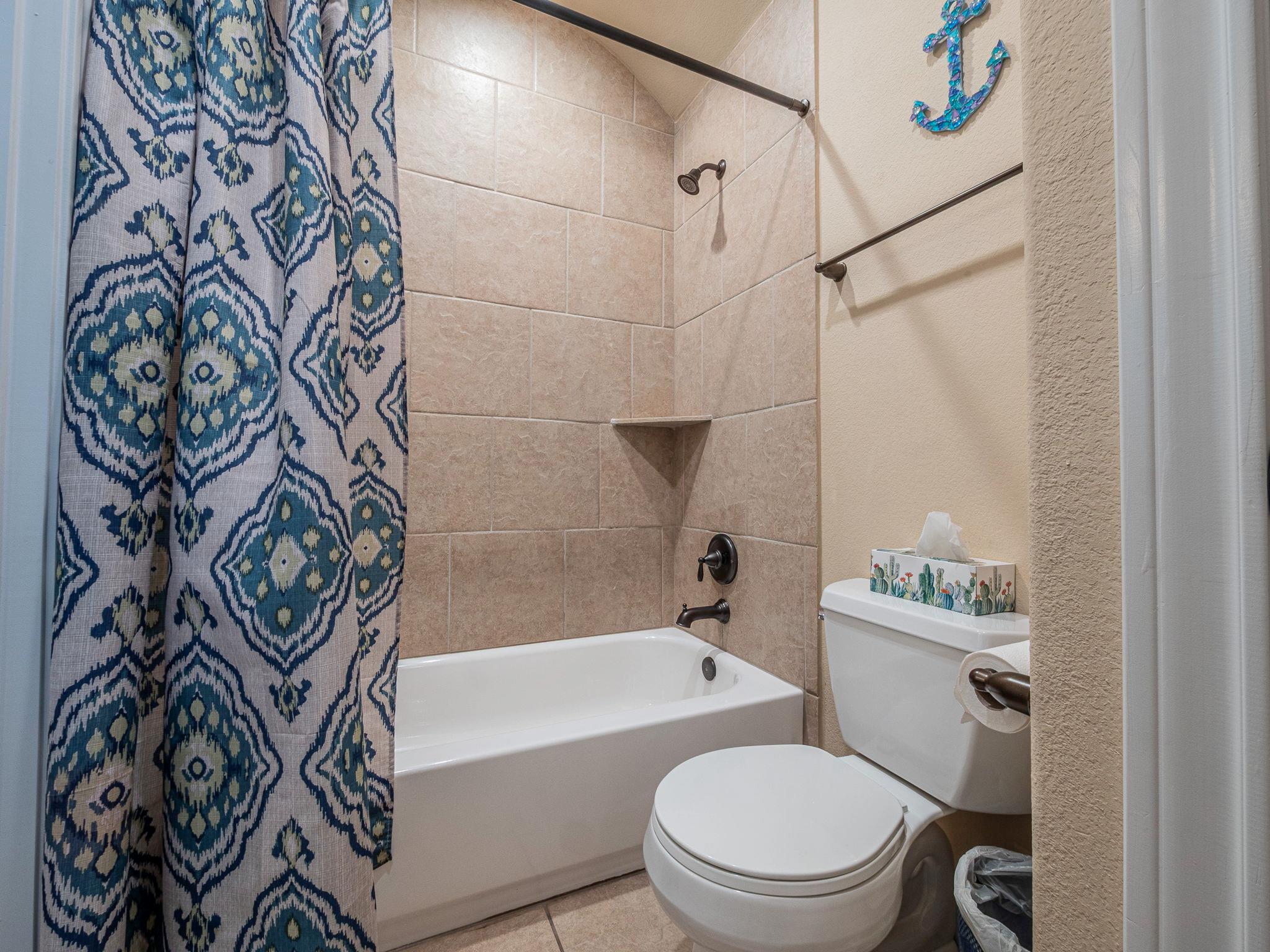 108 Buffalo Speedway, Liberty Hill, TX 78642