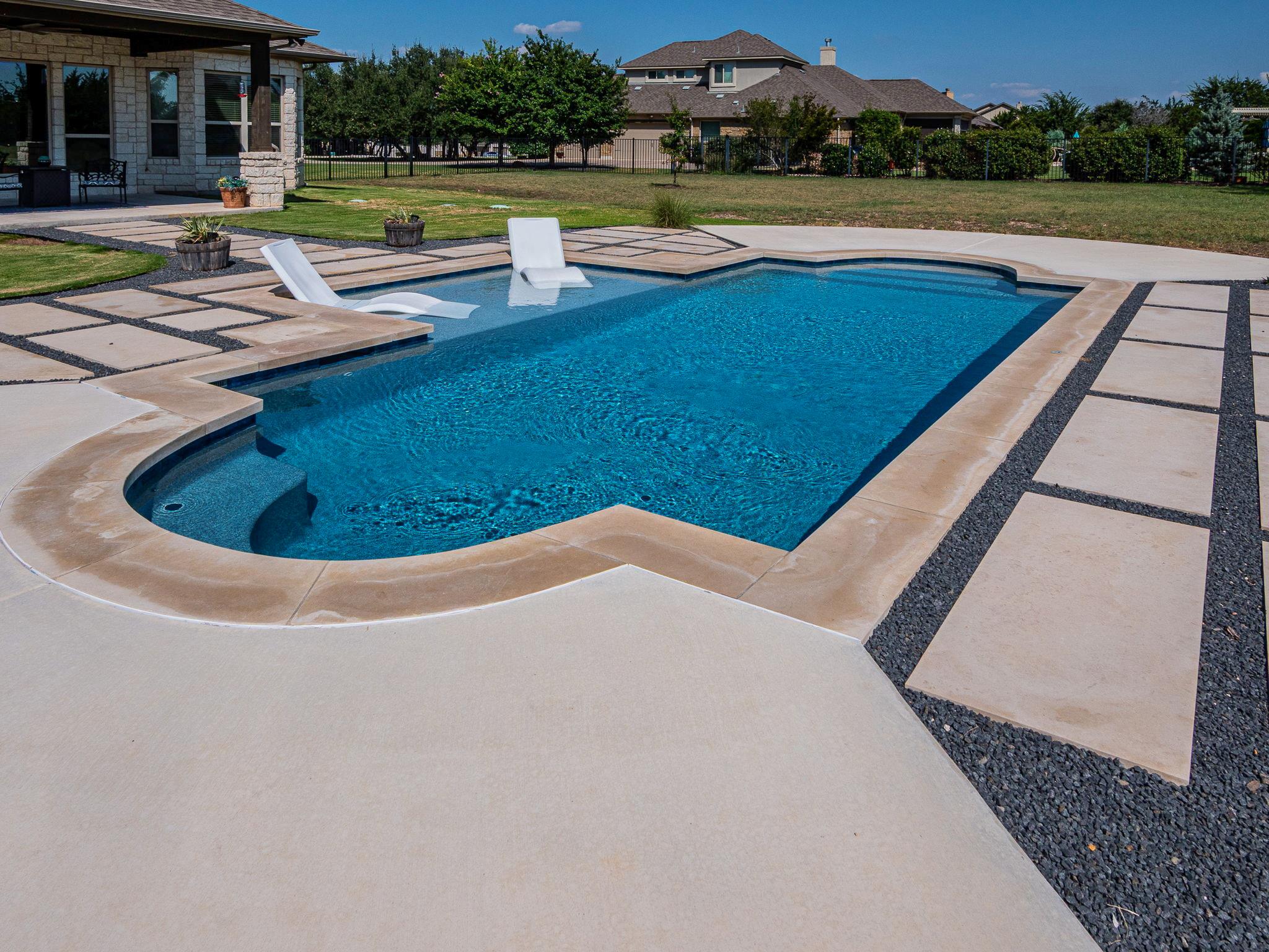 108 Buffalo Speedway, Liberty Hill, TX 78642