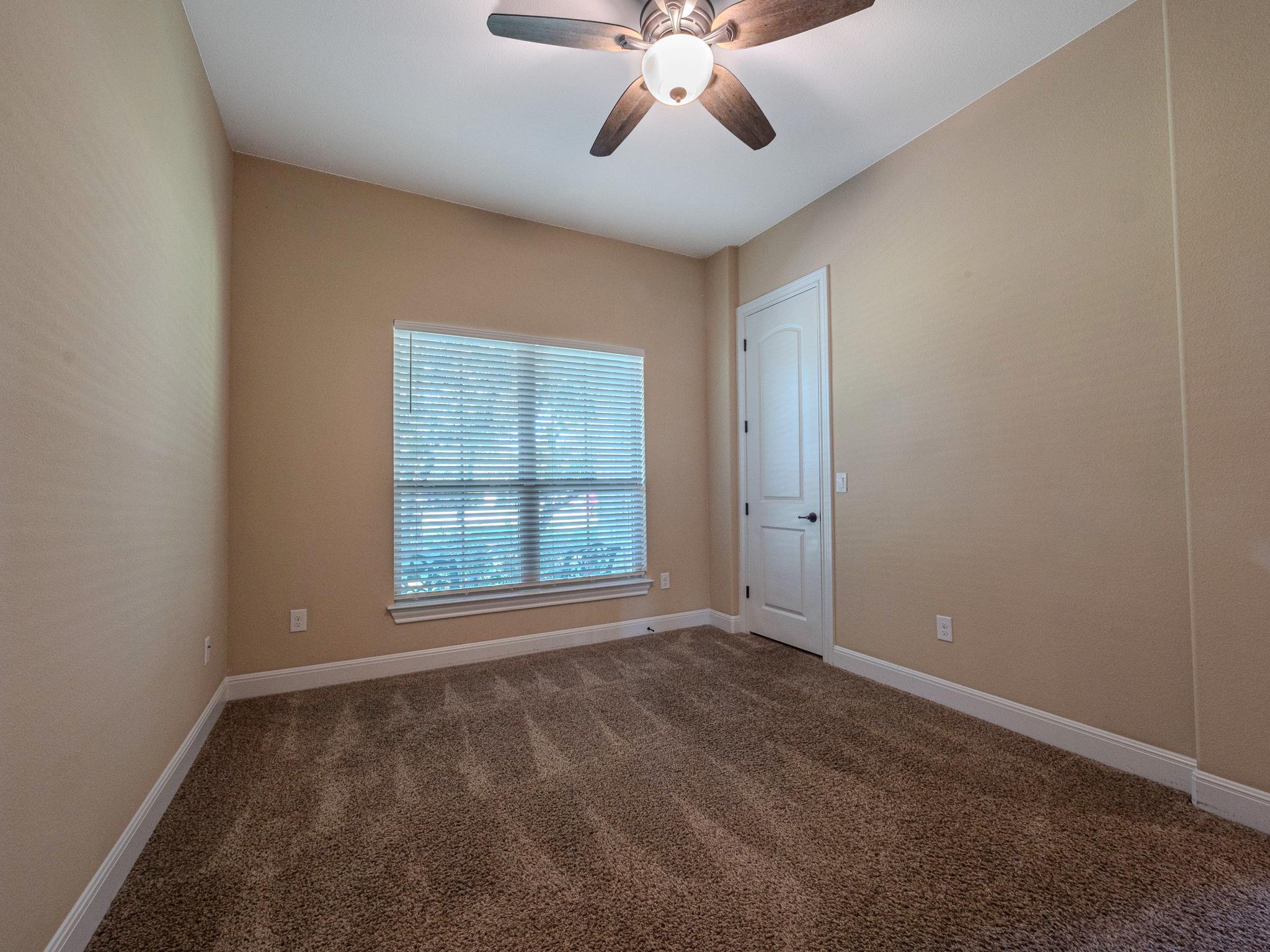 108 Buffalo Speedway, Liberty Hill, TX 78642