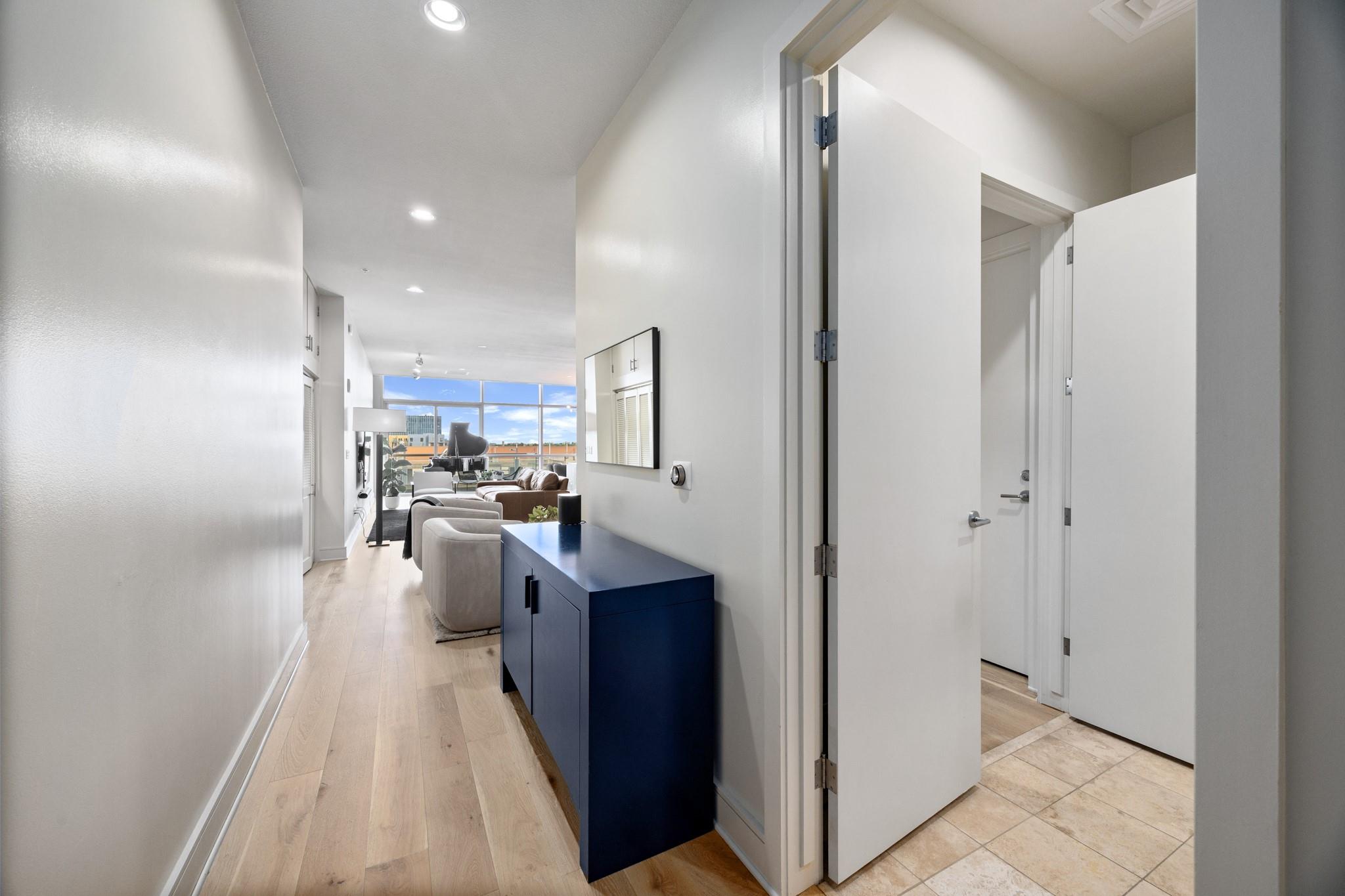 555 E 5th St # 521, Austin, TX 78701