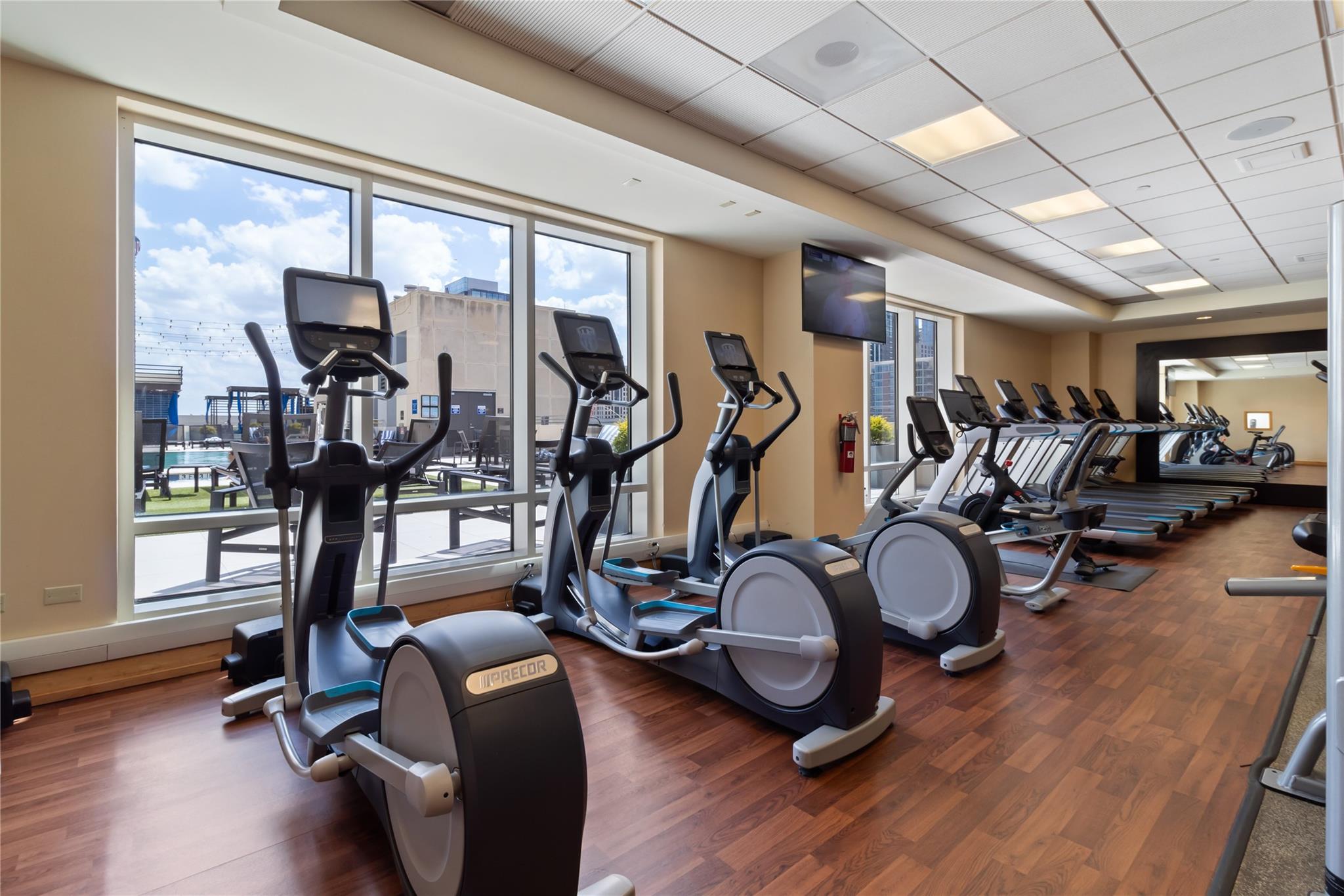 555 E 5th St # 521, Austin, TX 78701