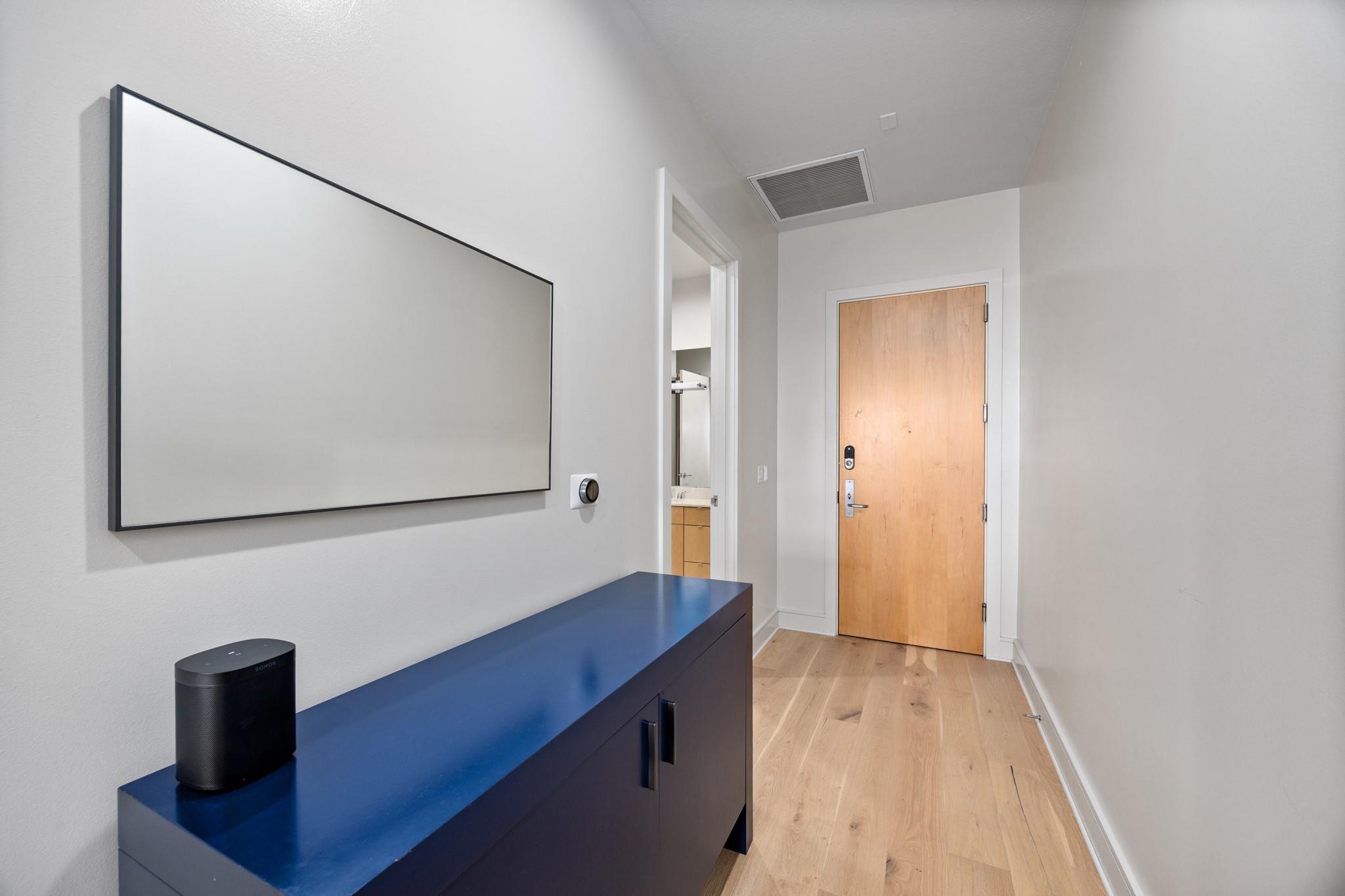 555 E 5th St # 521, Austin, TX 78701