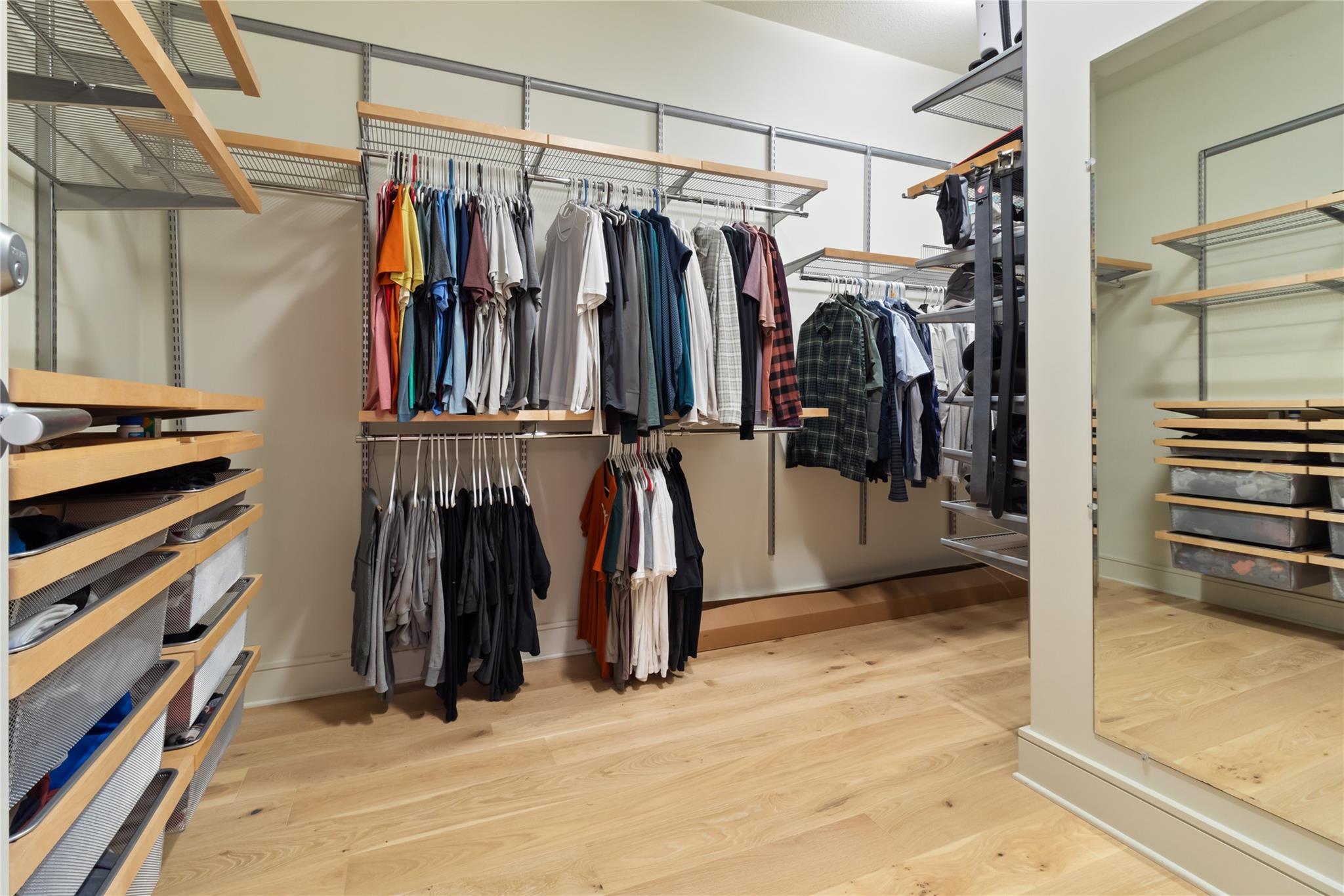 555 E 5th St # 521, Austin, TX 78701