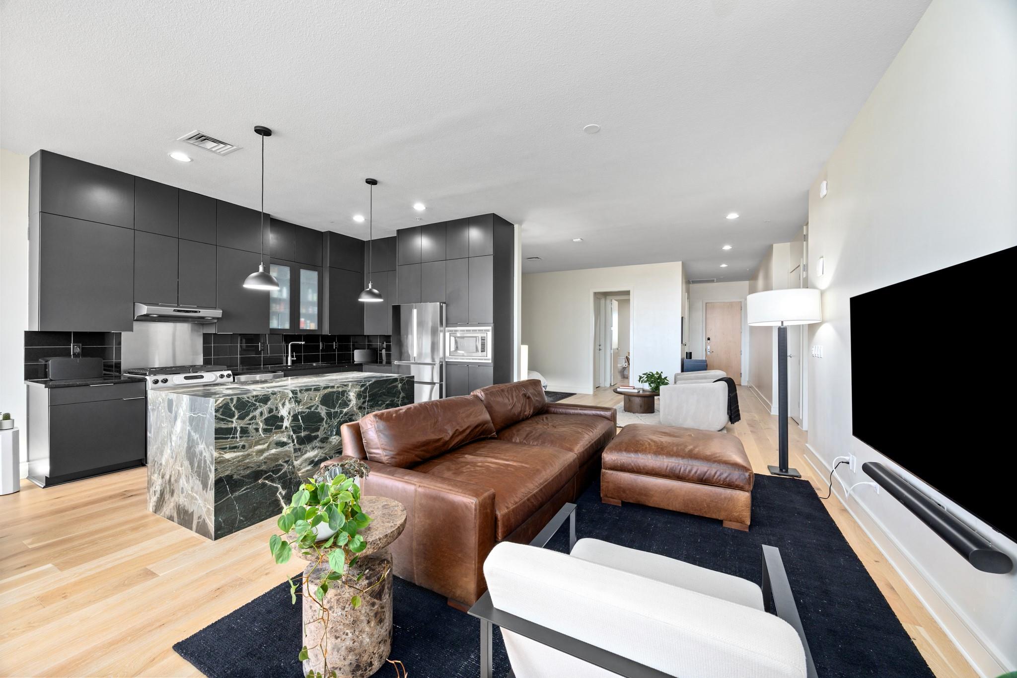 555 E 5th St # 521, Austin, TX 78701