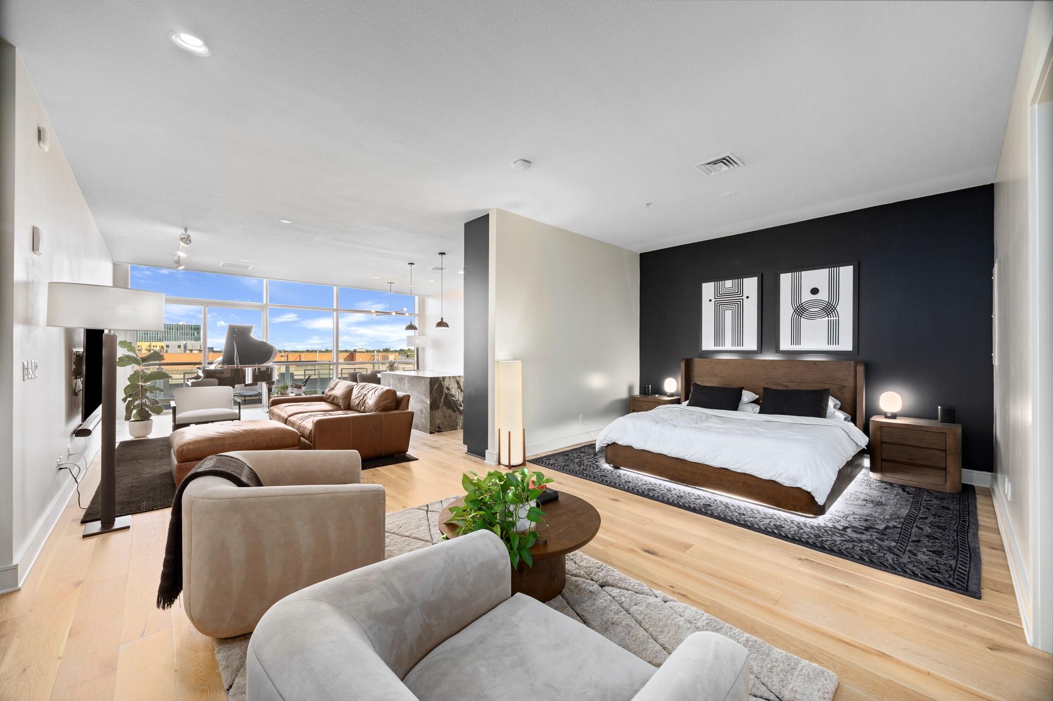 555 E 5th St # 521, Austin, TX 78701