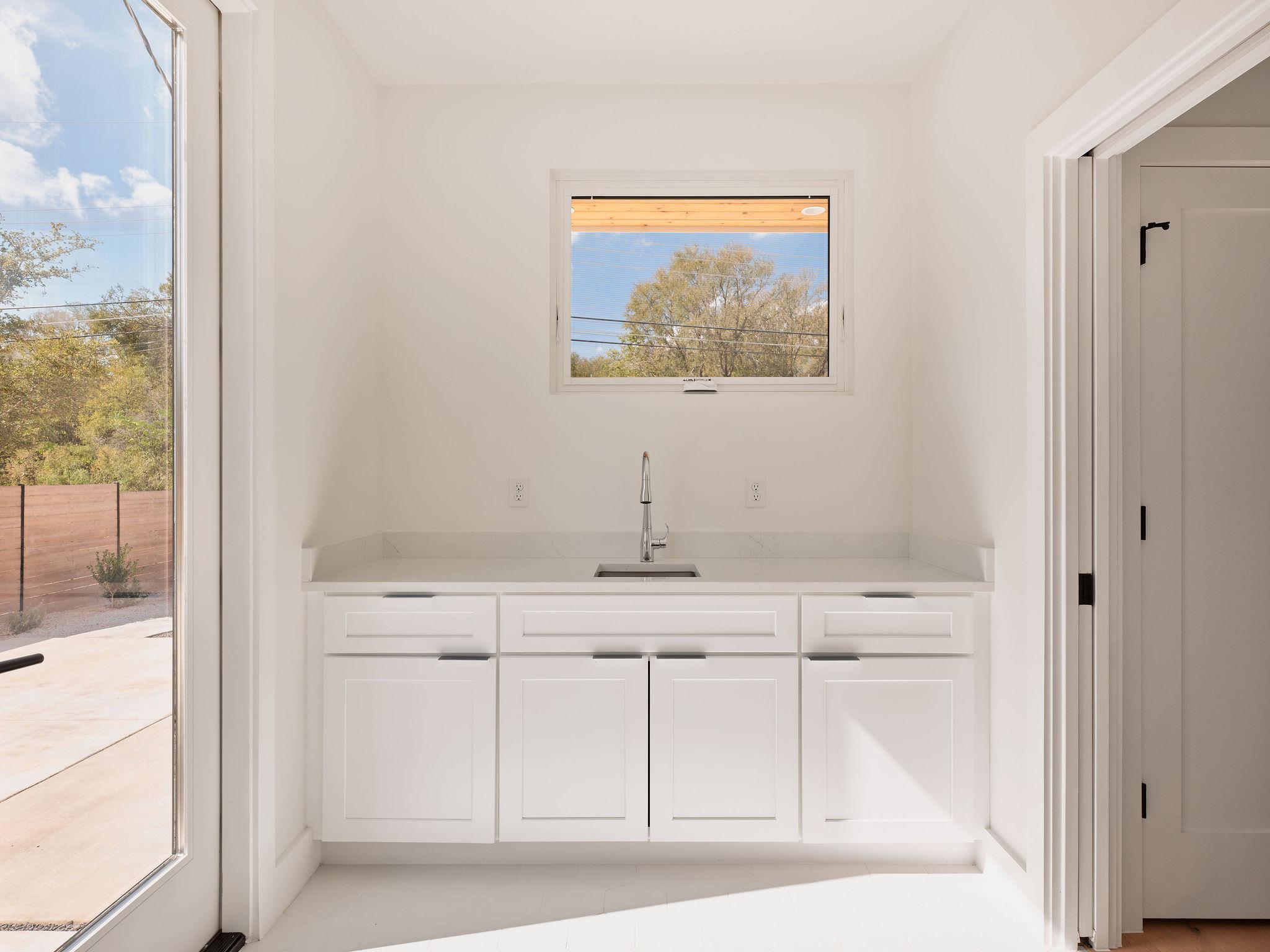 1215 Fort Branch Blvd # 1, Austin, TX 78721