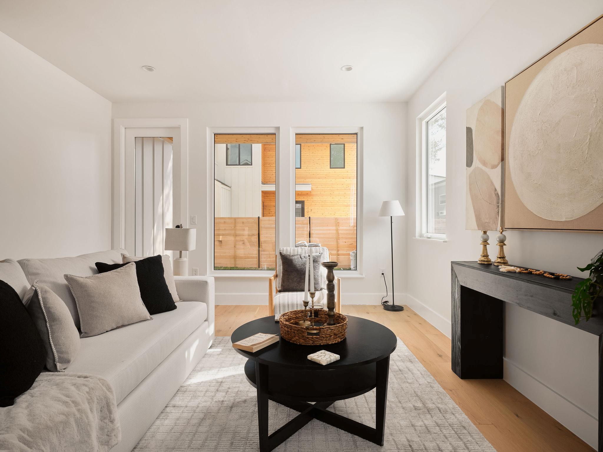 1215 Fort Branch Blvd # 1, Austin, TX 78721