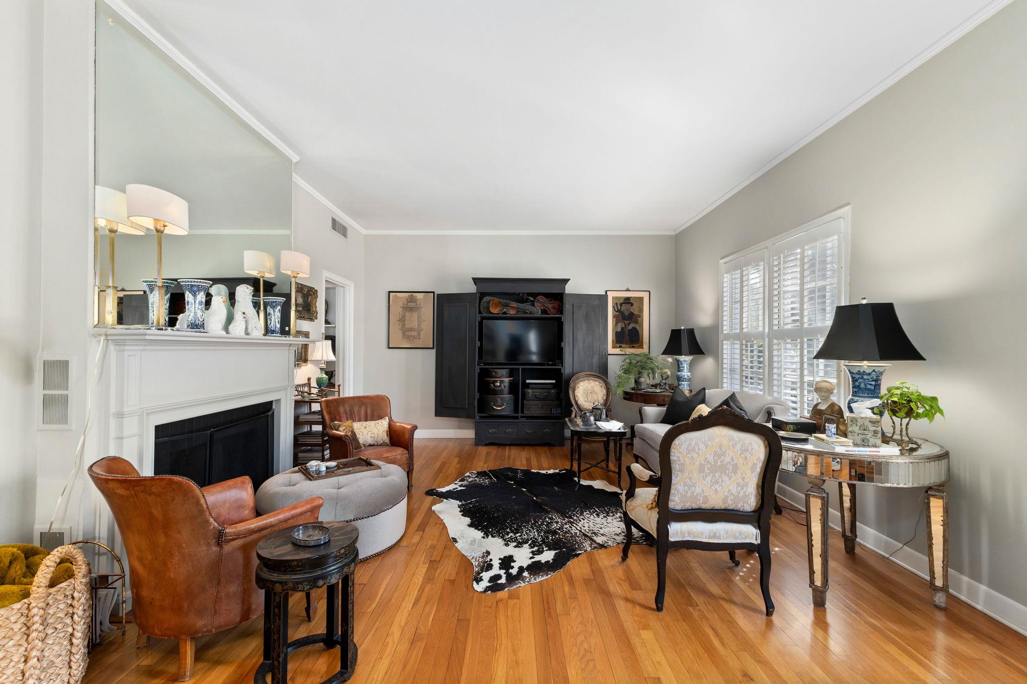 901 Anderson St, Schulenburg, TX 78956