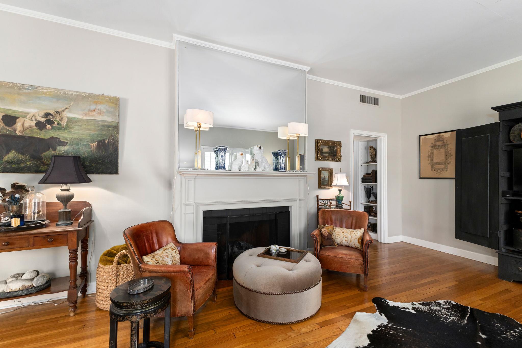 901 Anderson St, Schulenburg, TX 78956