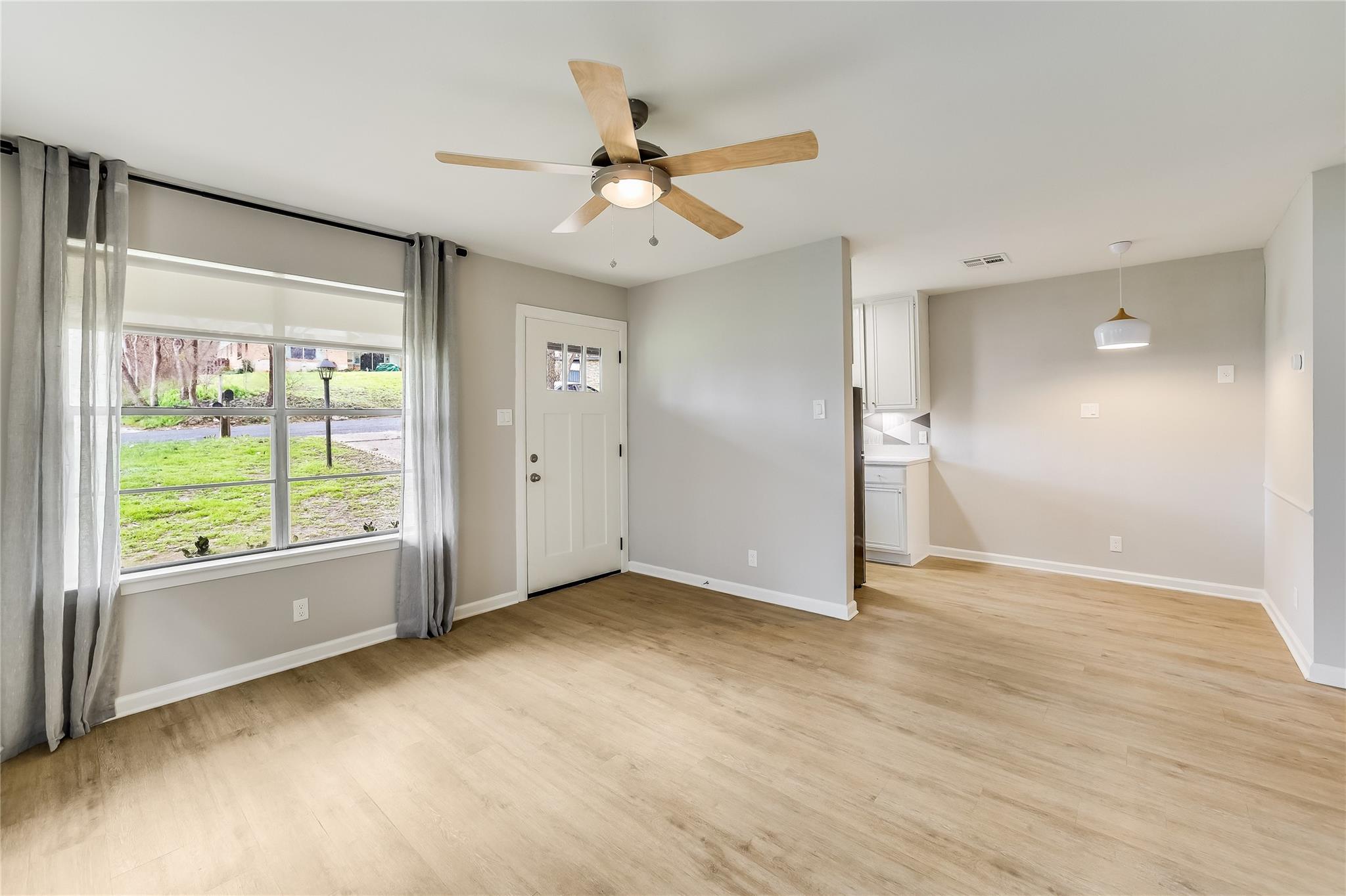 1612 Elmhurst Dr # B, Austin, TX 78741