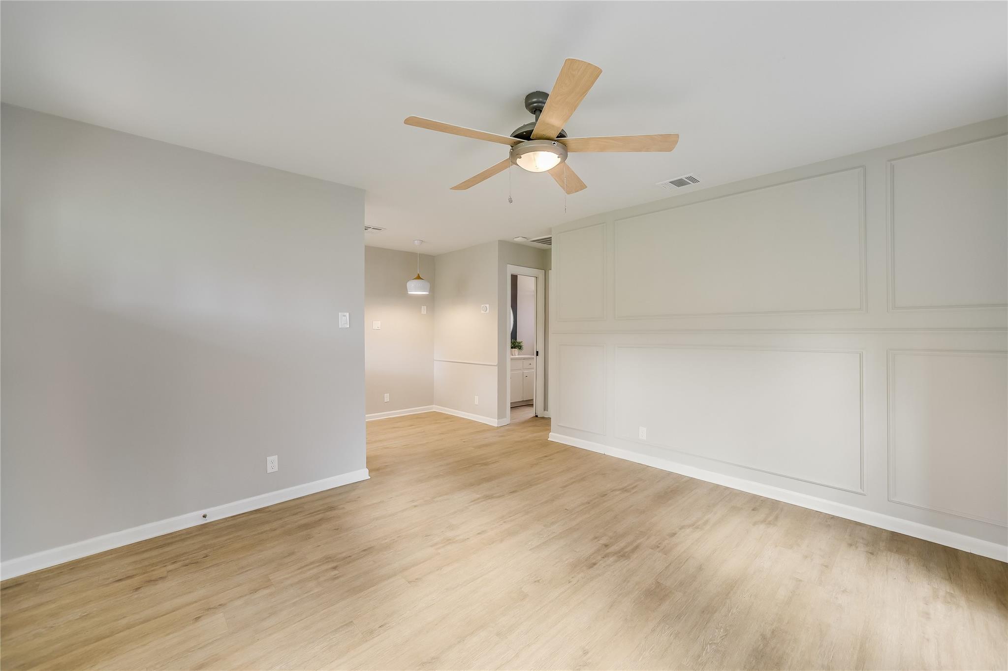 1612 Elmhurst Dr # B, Austin, TX 78741