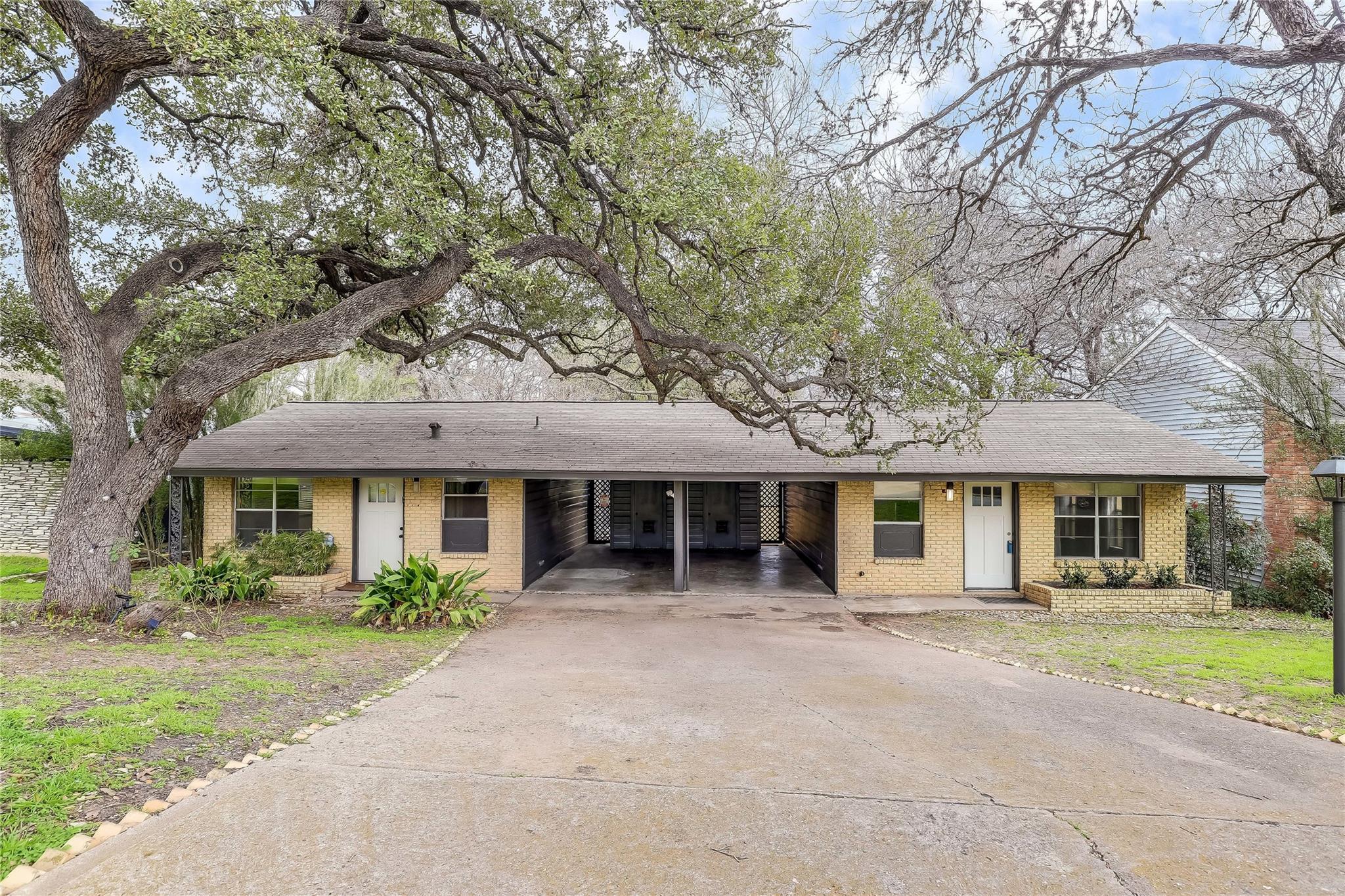 1612 Elmhurst Dr # B, Austin, TX 78741