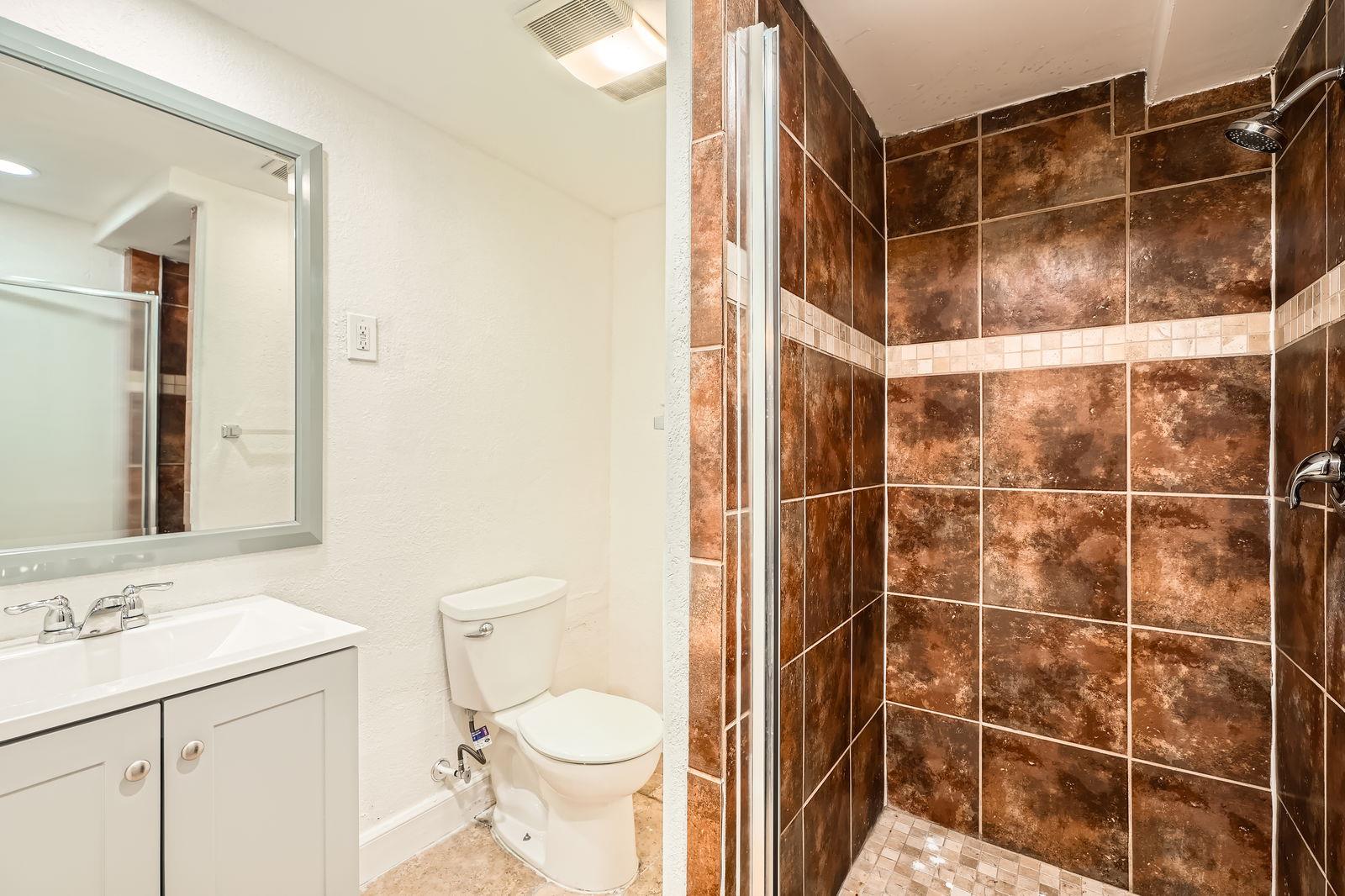 1013 E Third St # A, Austin, TX 78702