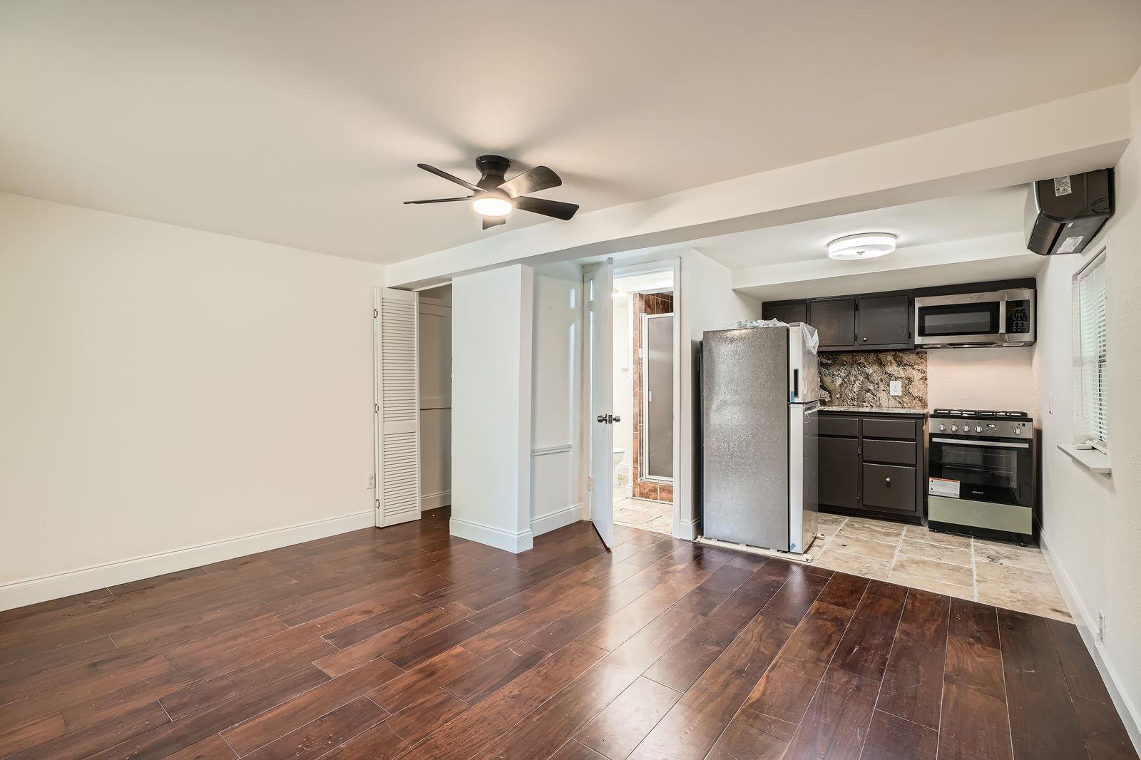 1013 E Third St # A, Austin, TX 78702