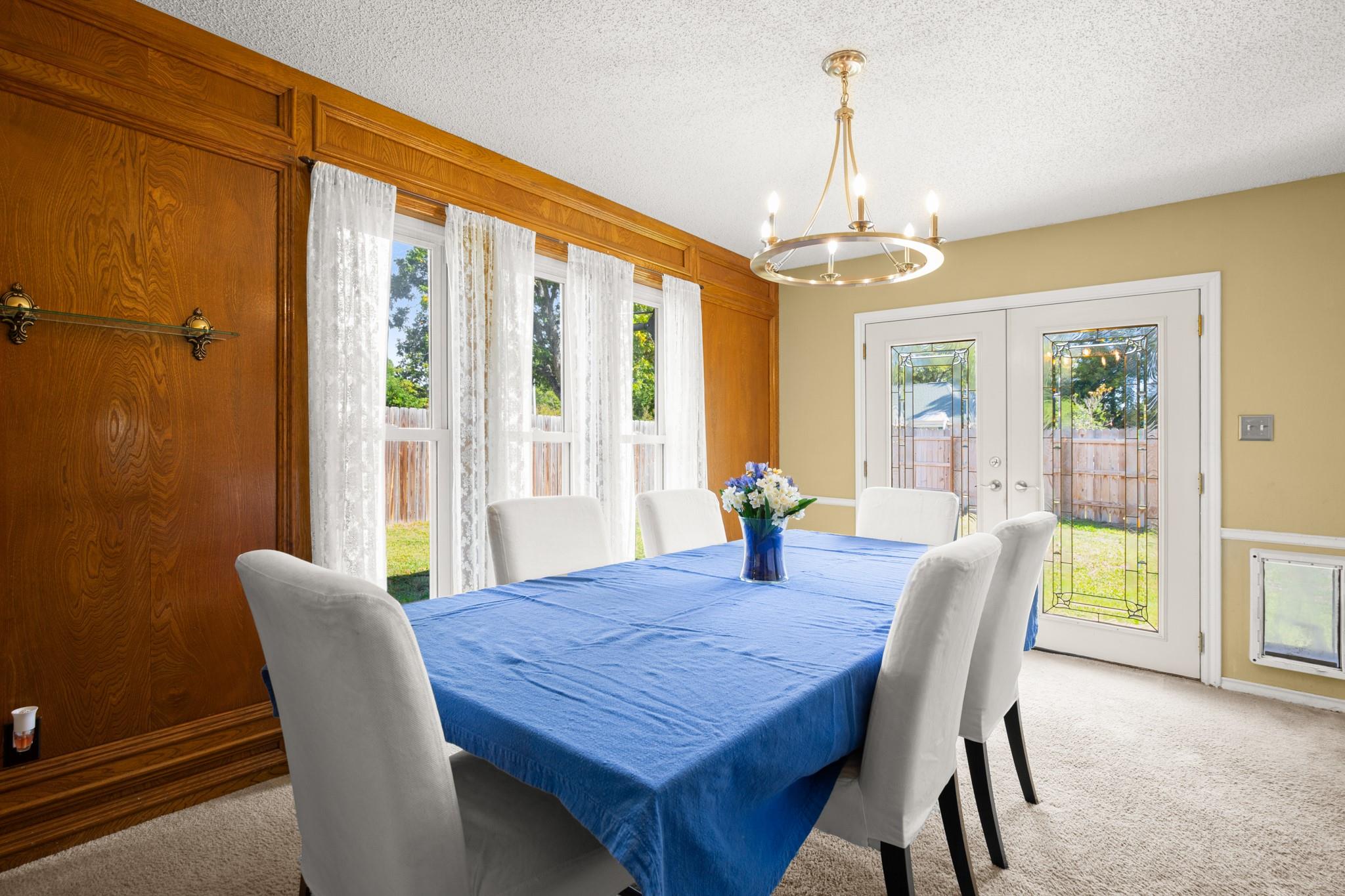 10710 Pinehurst Dr, Austin, TX 78747