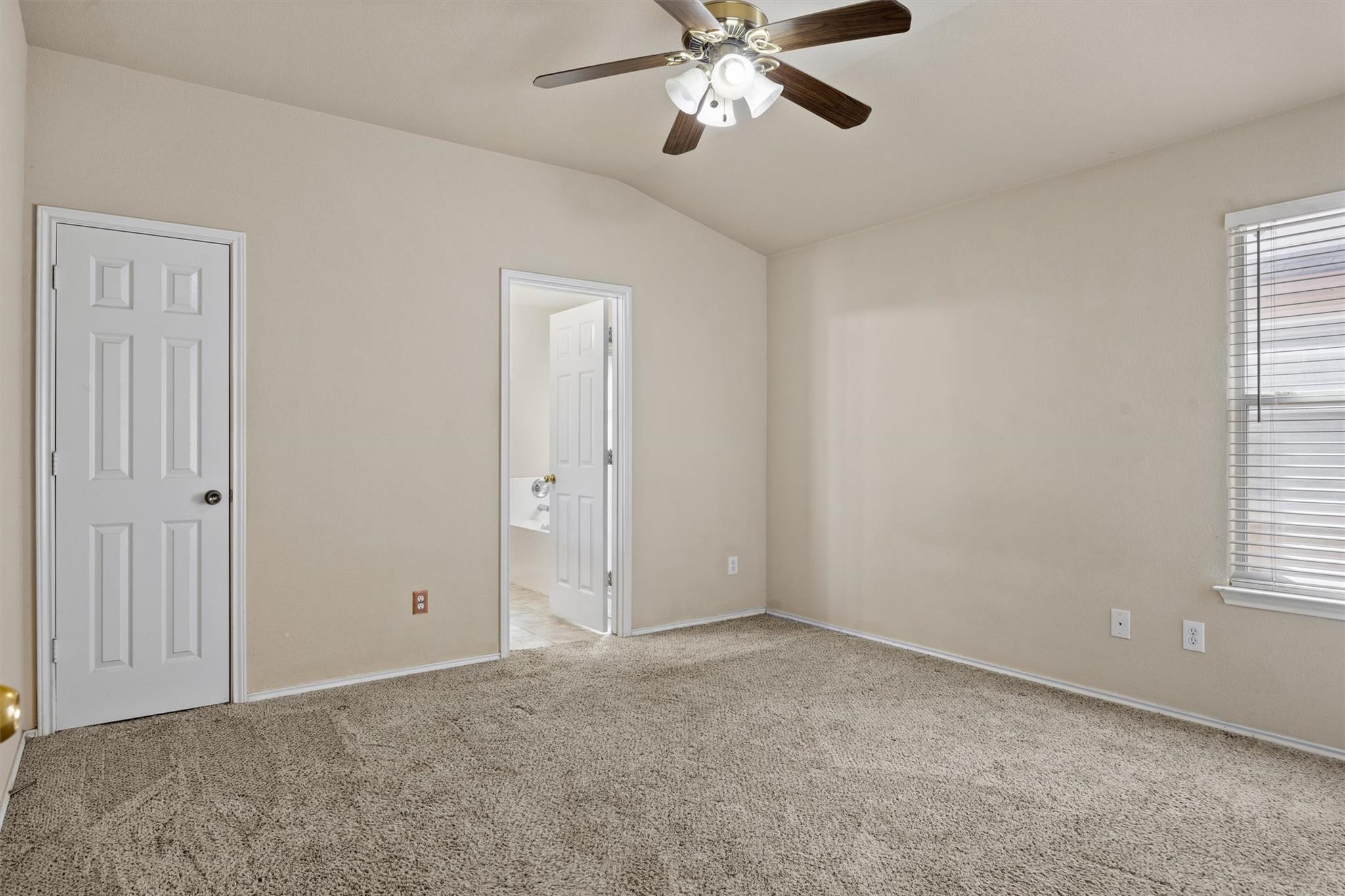 203 Altamont St, Hutto, TX 78634