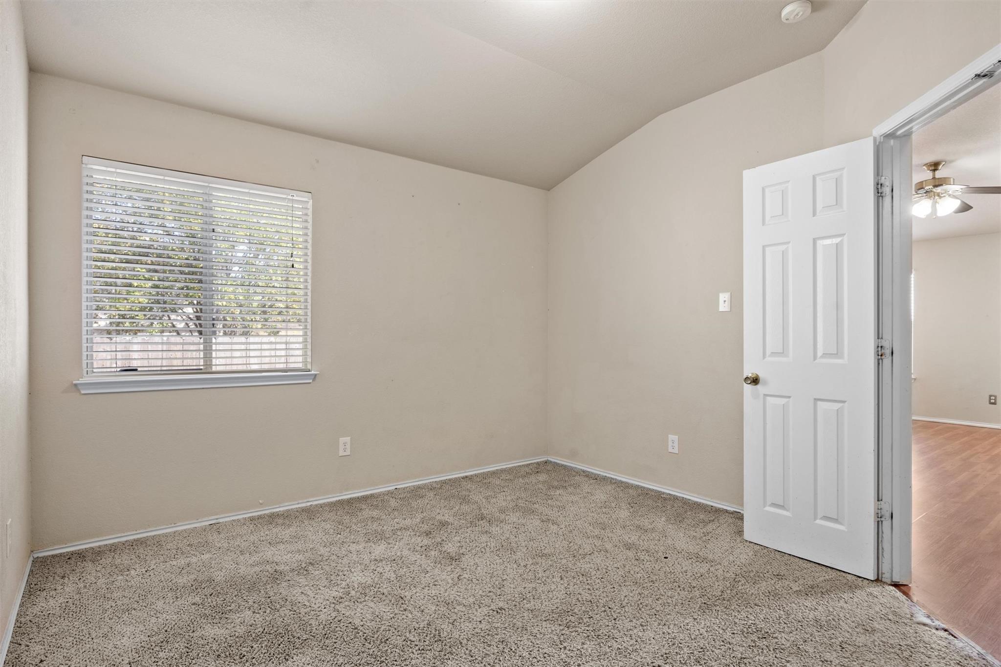 203 Altamont St, Hutto, TX 78634