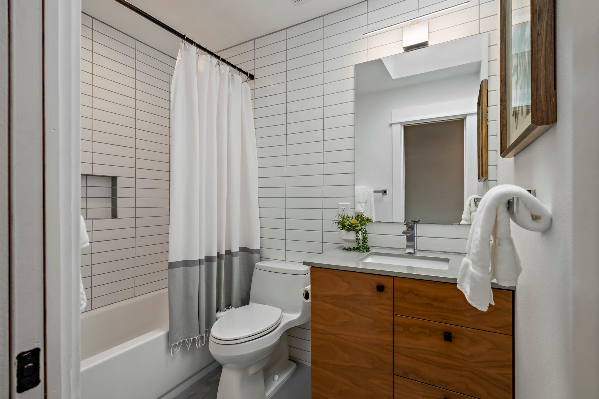 1601 Ashberry Dr, Austin, TX 78723