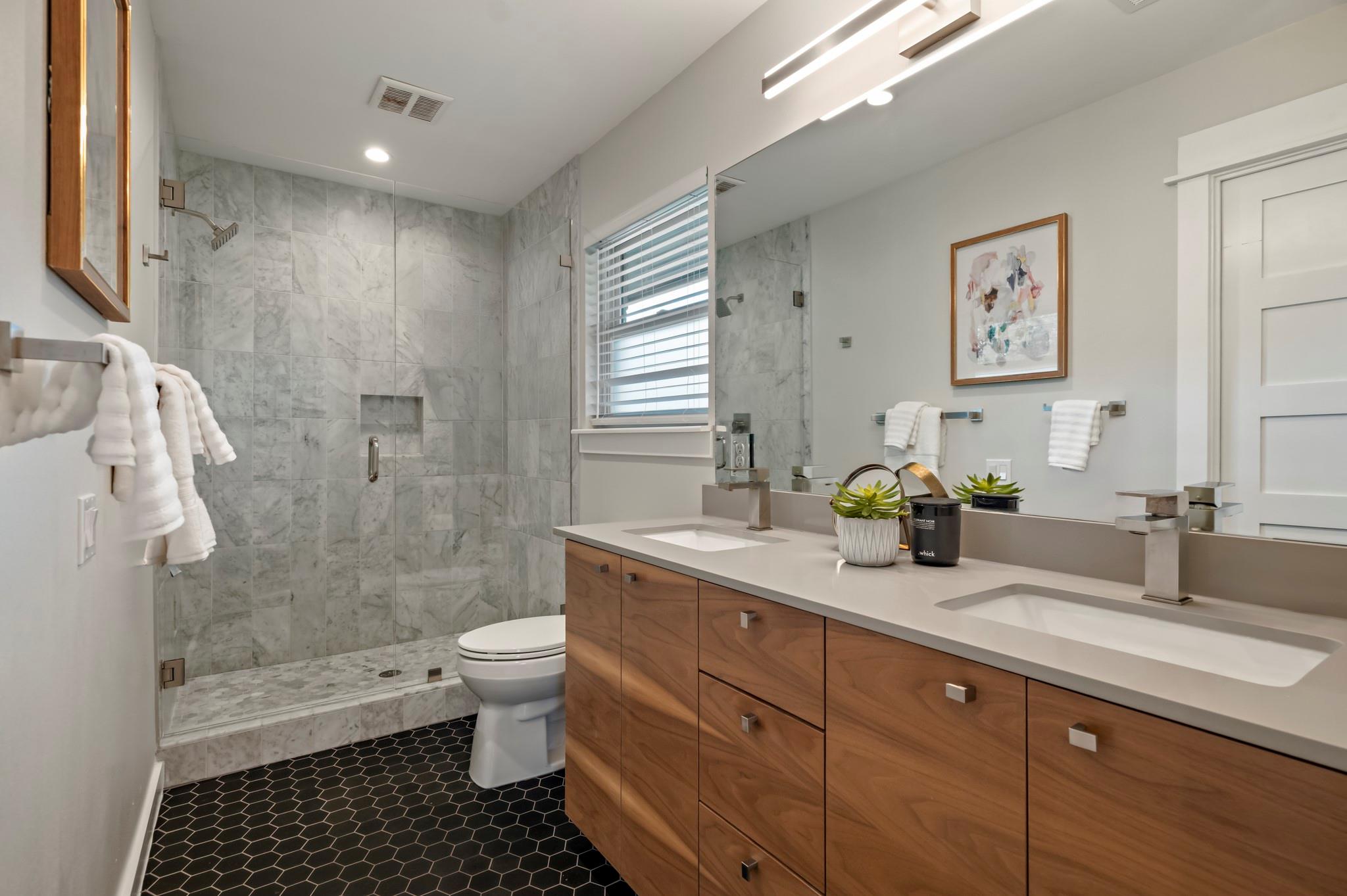 1601 Ashberry Dr, Austin, TX 78723