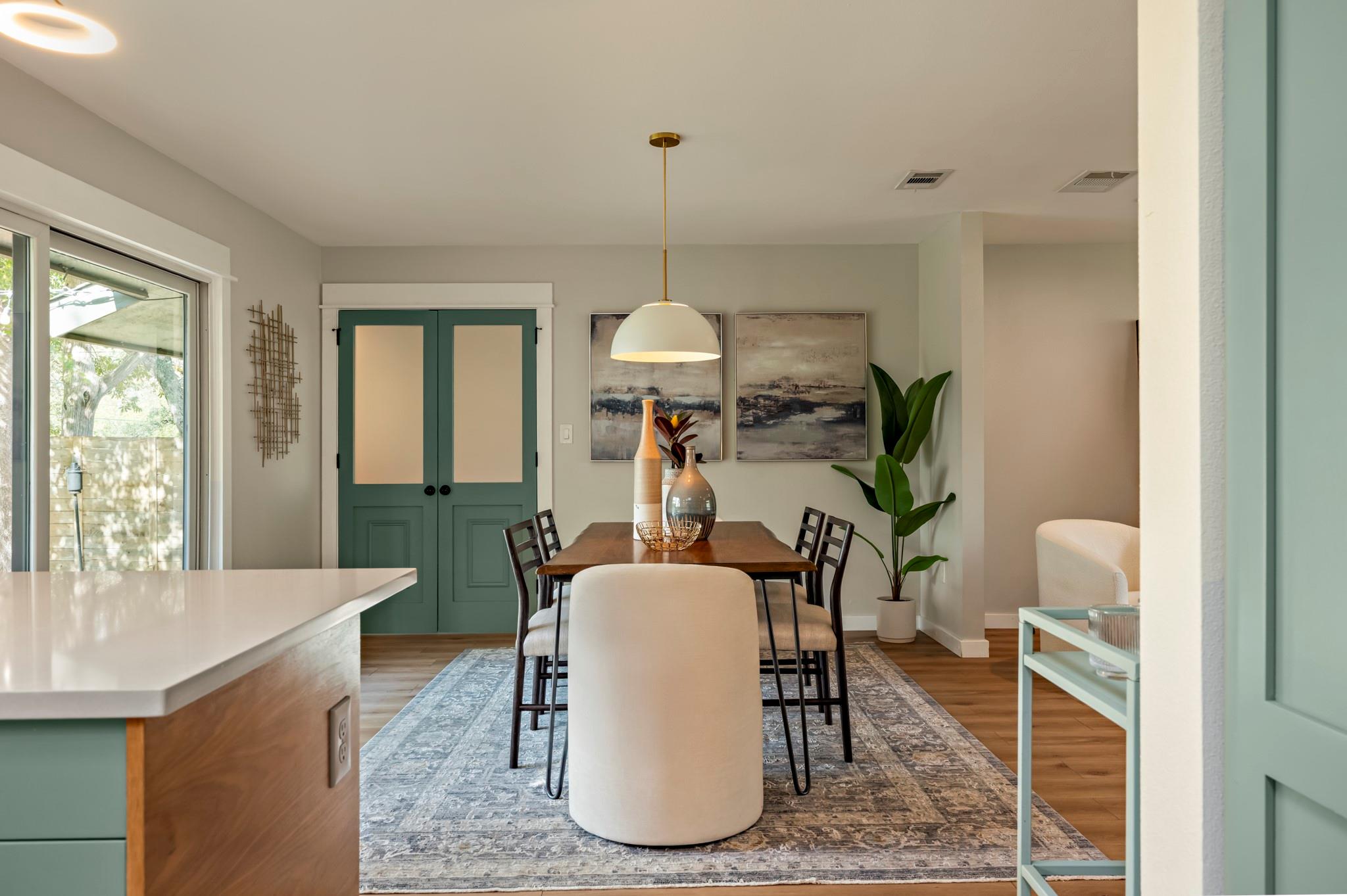 1601 Ashberry Dr, Austin, TX 78723