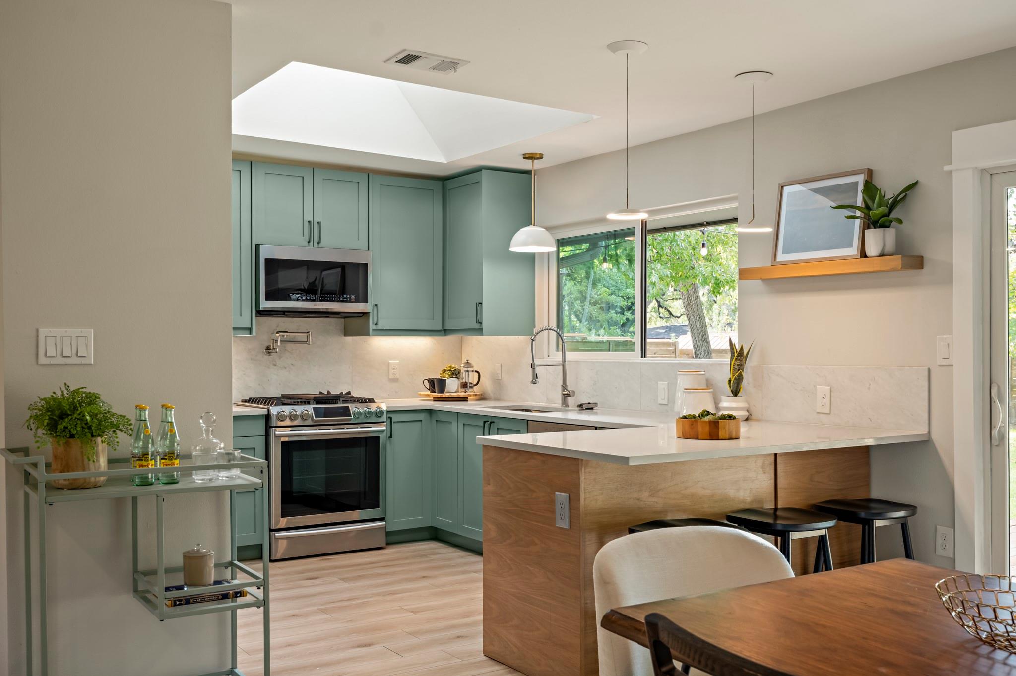 1601 Ashberry Dr, Austin, TX 78723