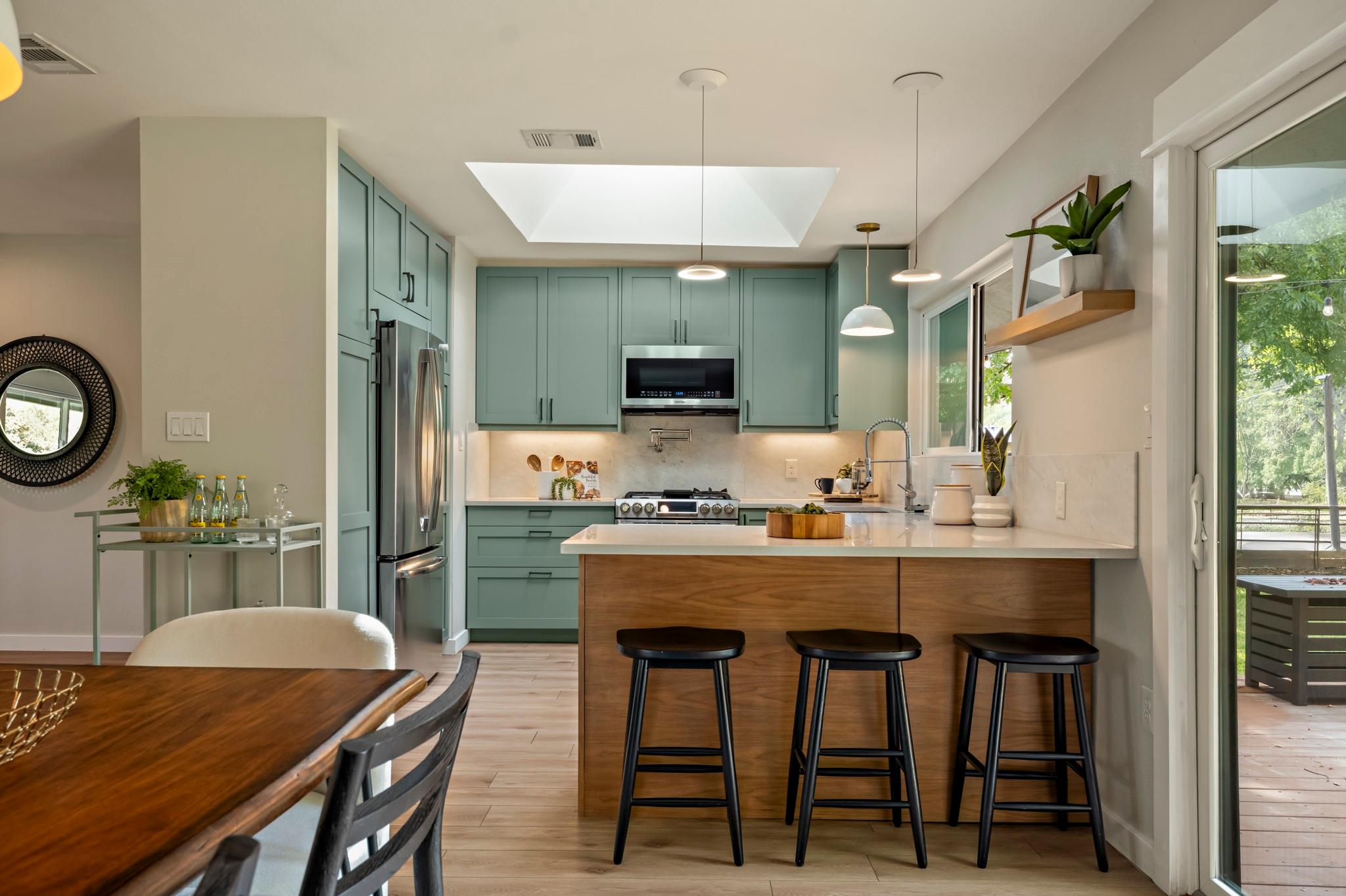 1601 Ashberry Dr, Austin, TX 78723