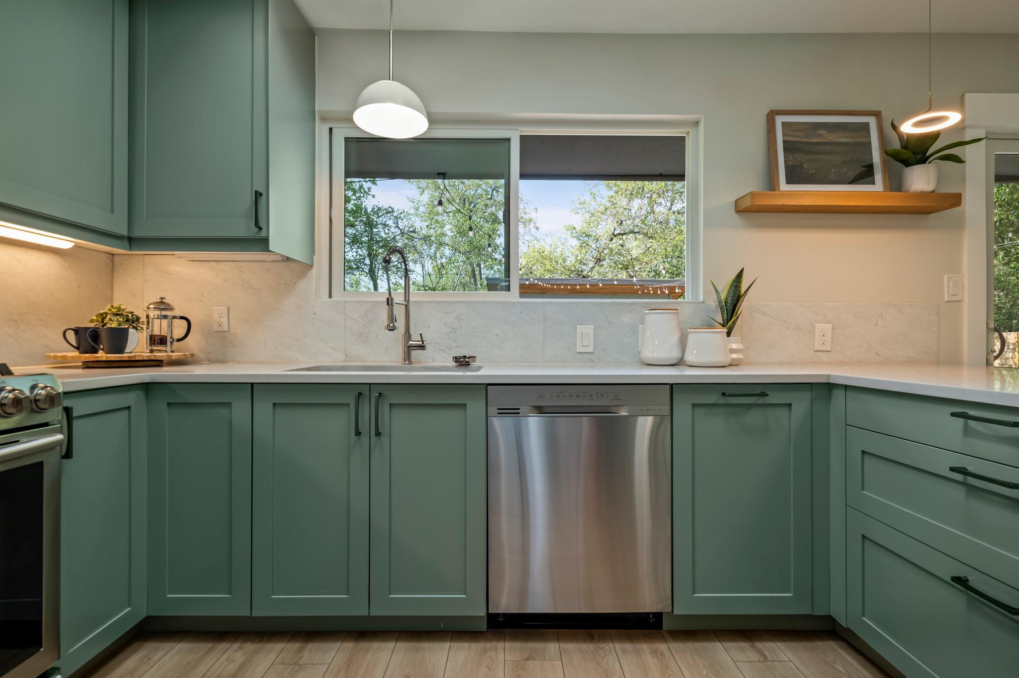 1601 Ashberry Dr, Austin, TX 78723